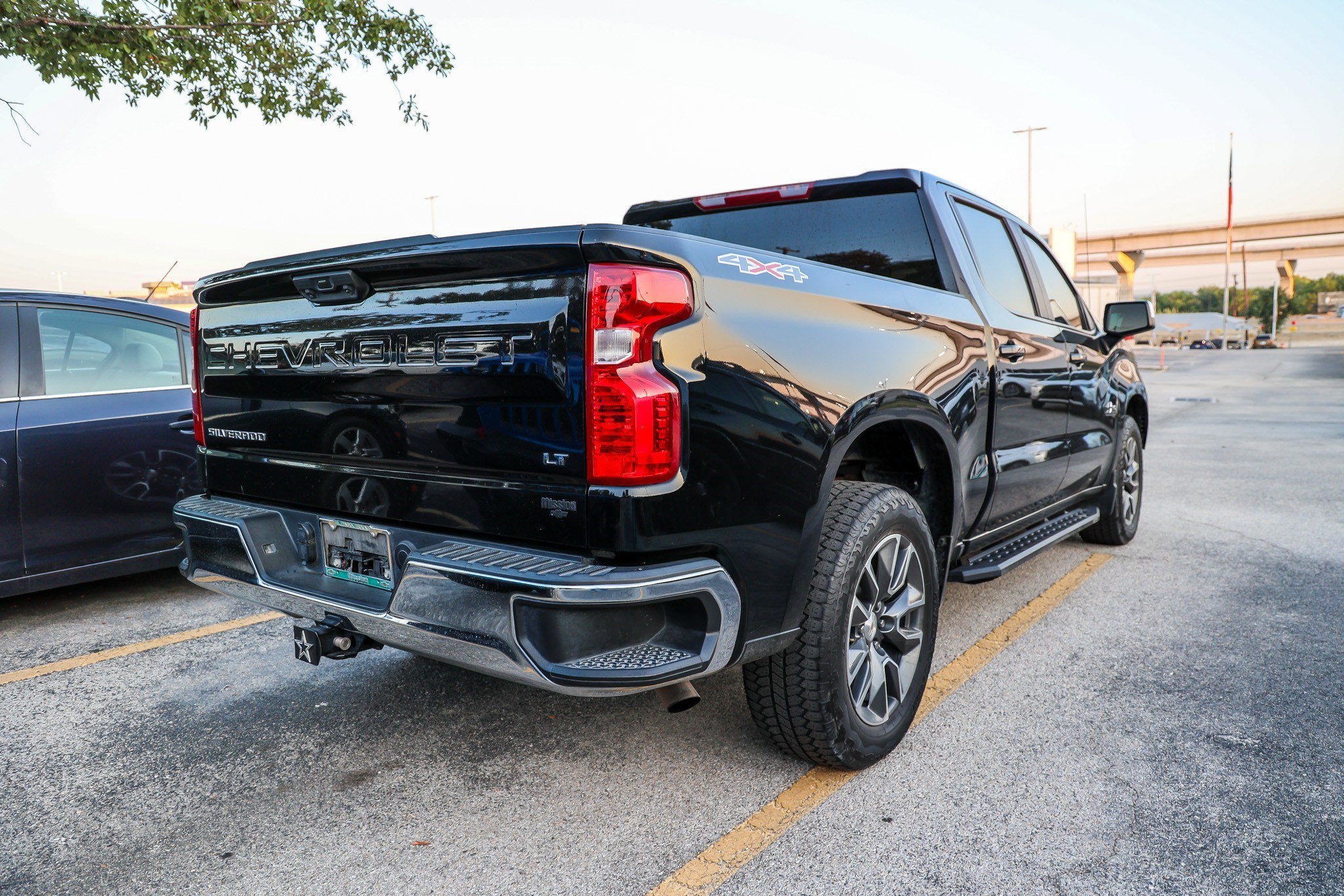 2023 Chevrolet Silverado LT