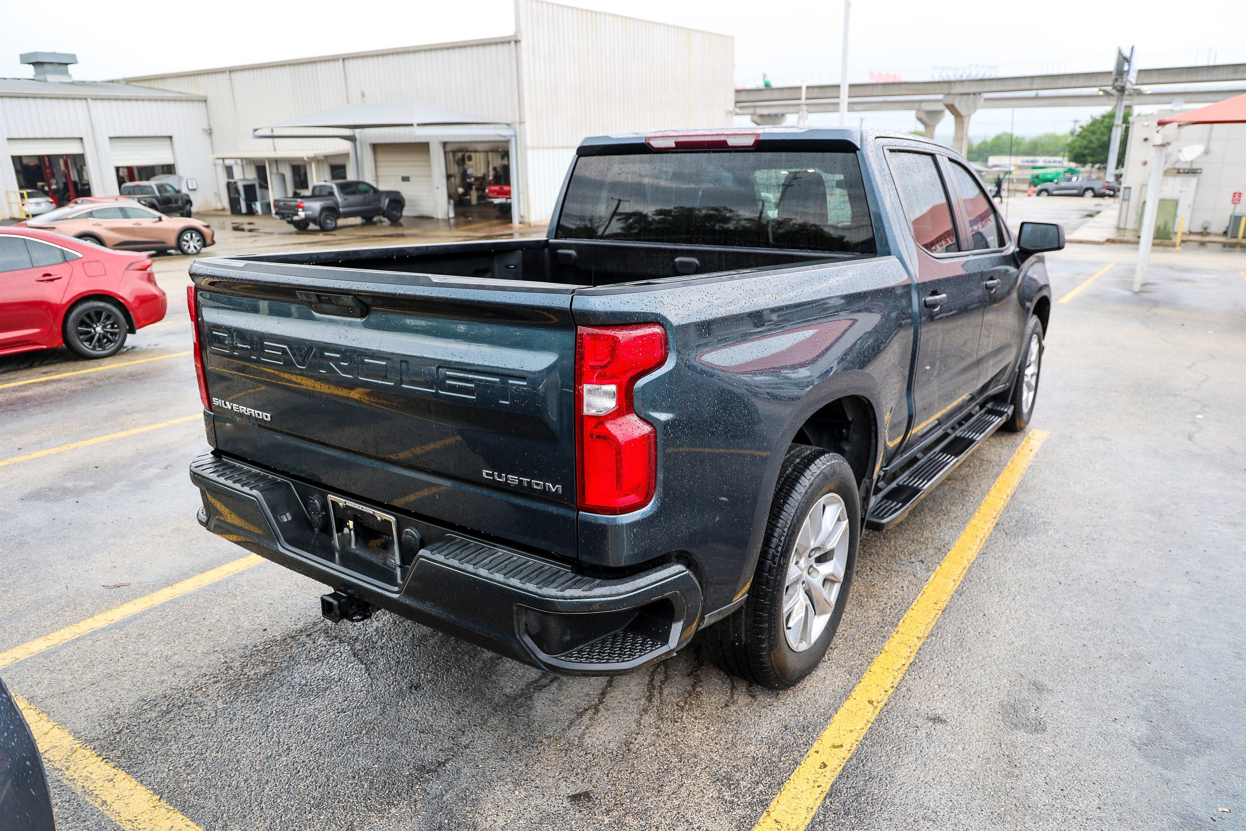 2021 Chevrolet Silverado Custom
