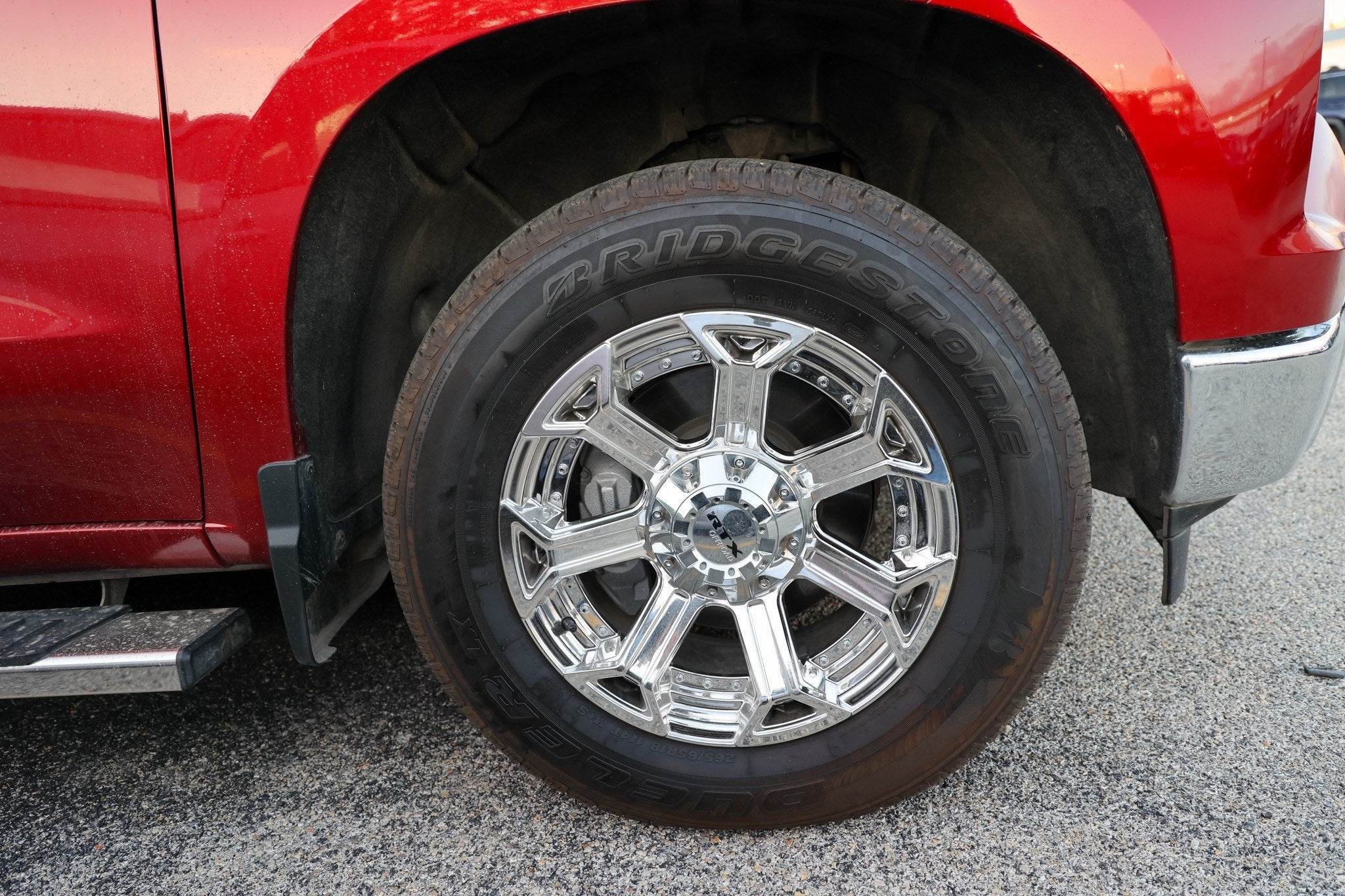 2023 Chevrolet Silverado LT