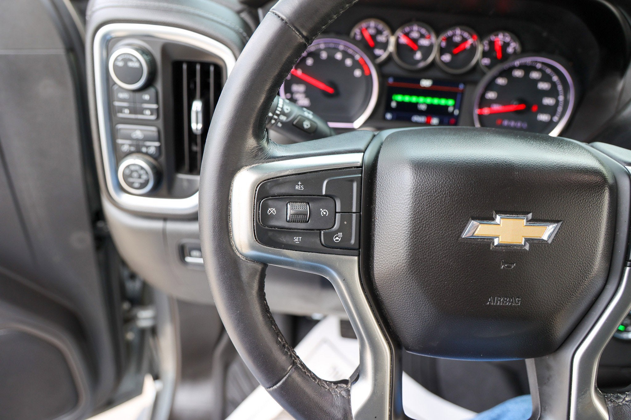 2021 Chevrolet Silverado LT