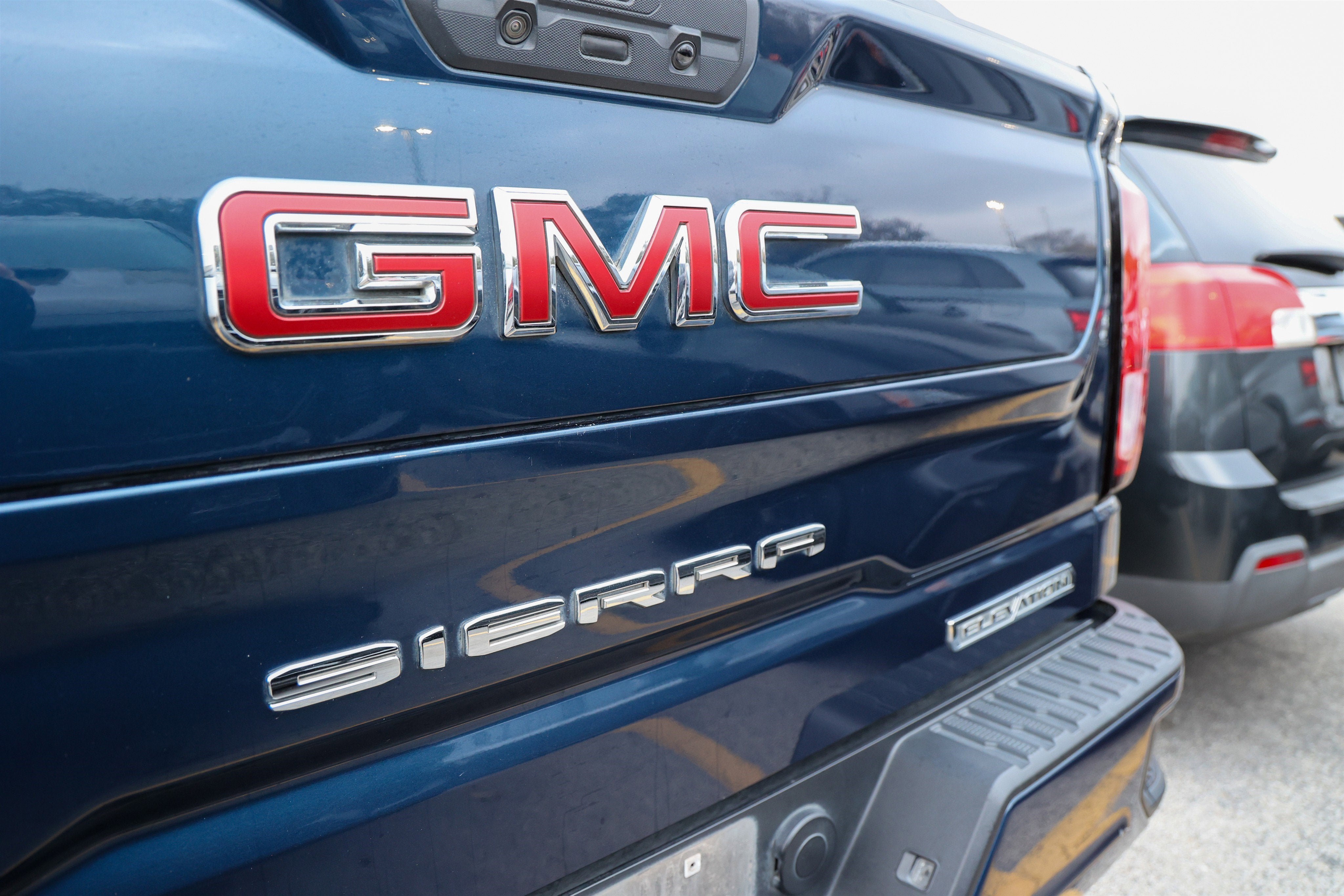 2021 GMC Sierra Elevation