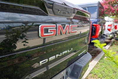 2020 GMC Sierra Denali