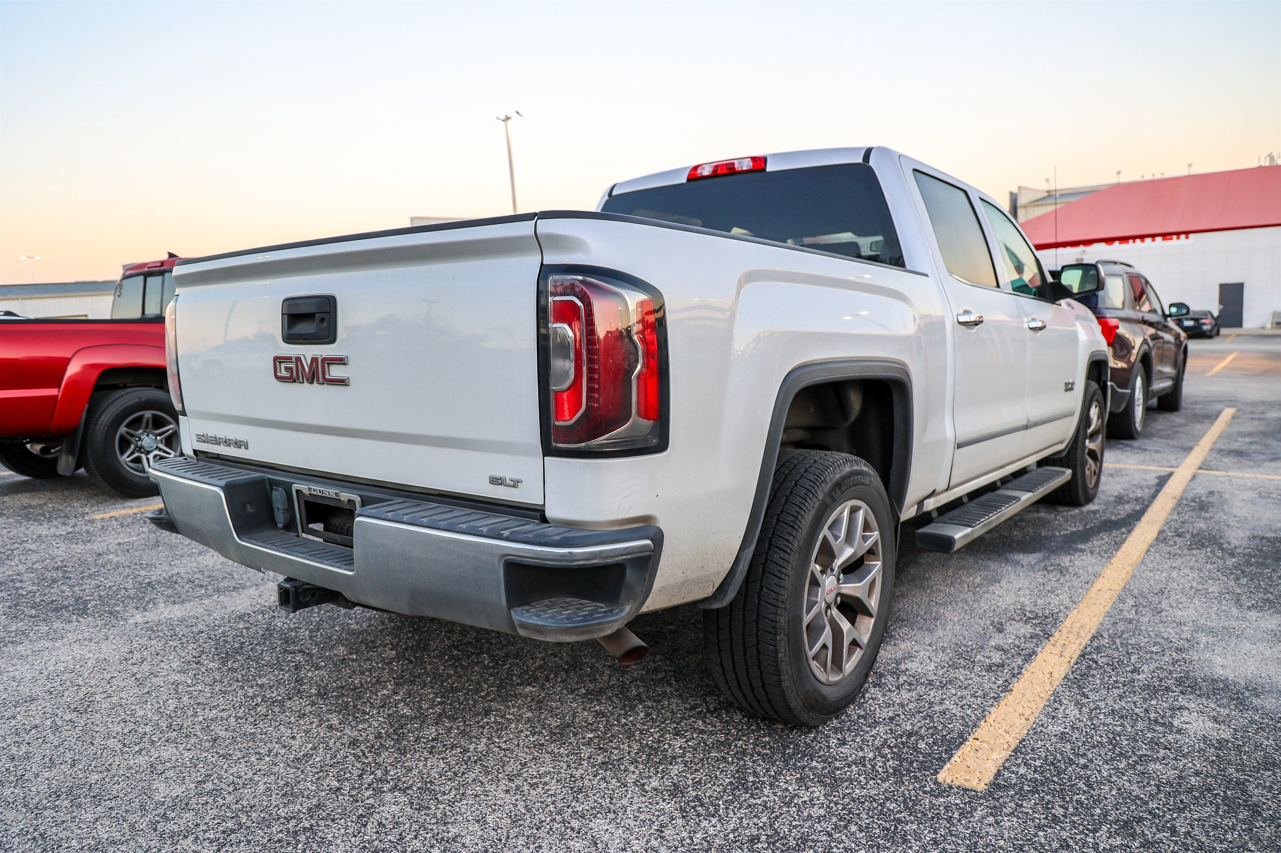 2018 GMC Sierra SLT