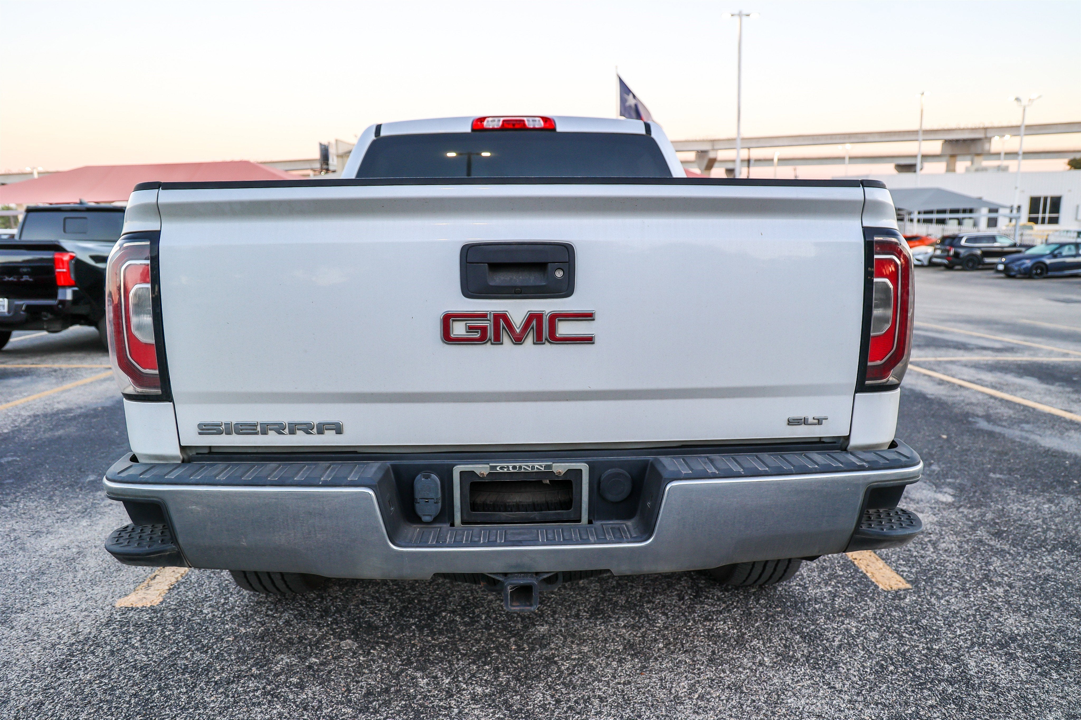 2018 GMC Sierra SLT