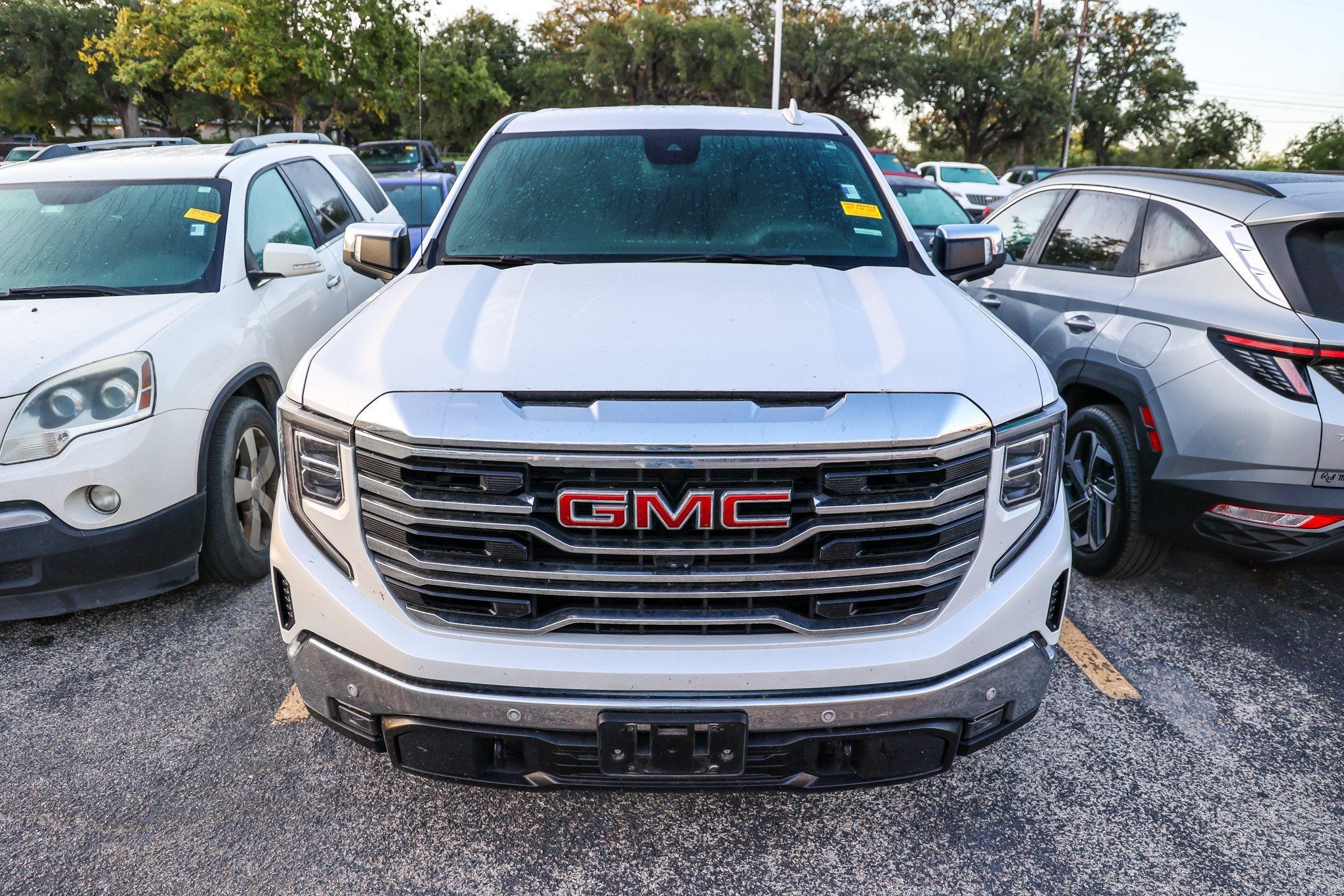 2024 GMC Sierra SLT
