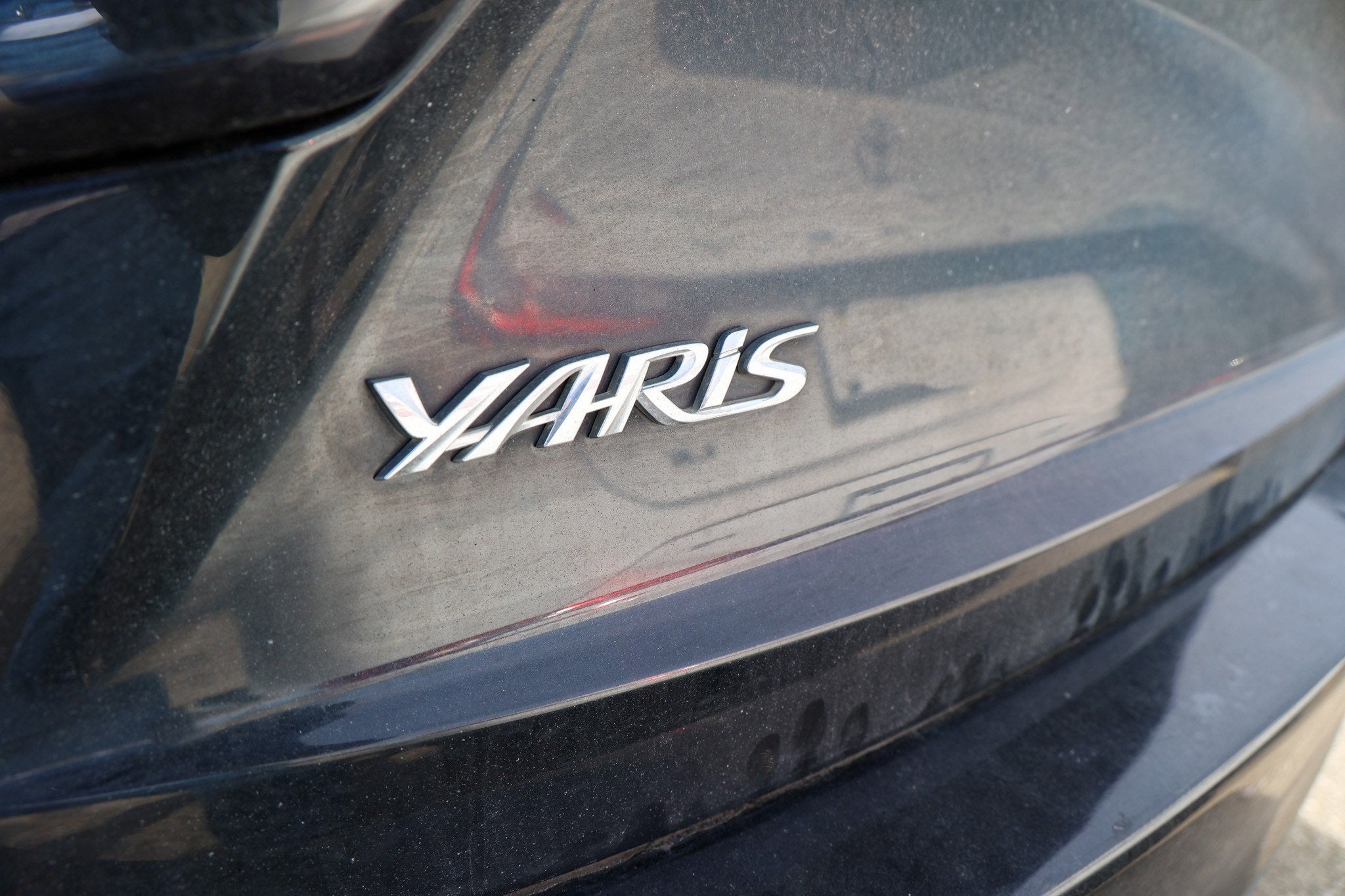 2019 Toyota YARIS SEDAN L
