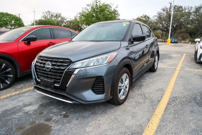 2025 Nissan Kicks Play S