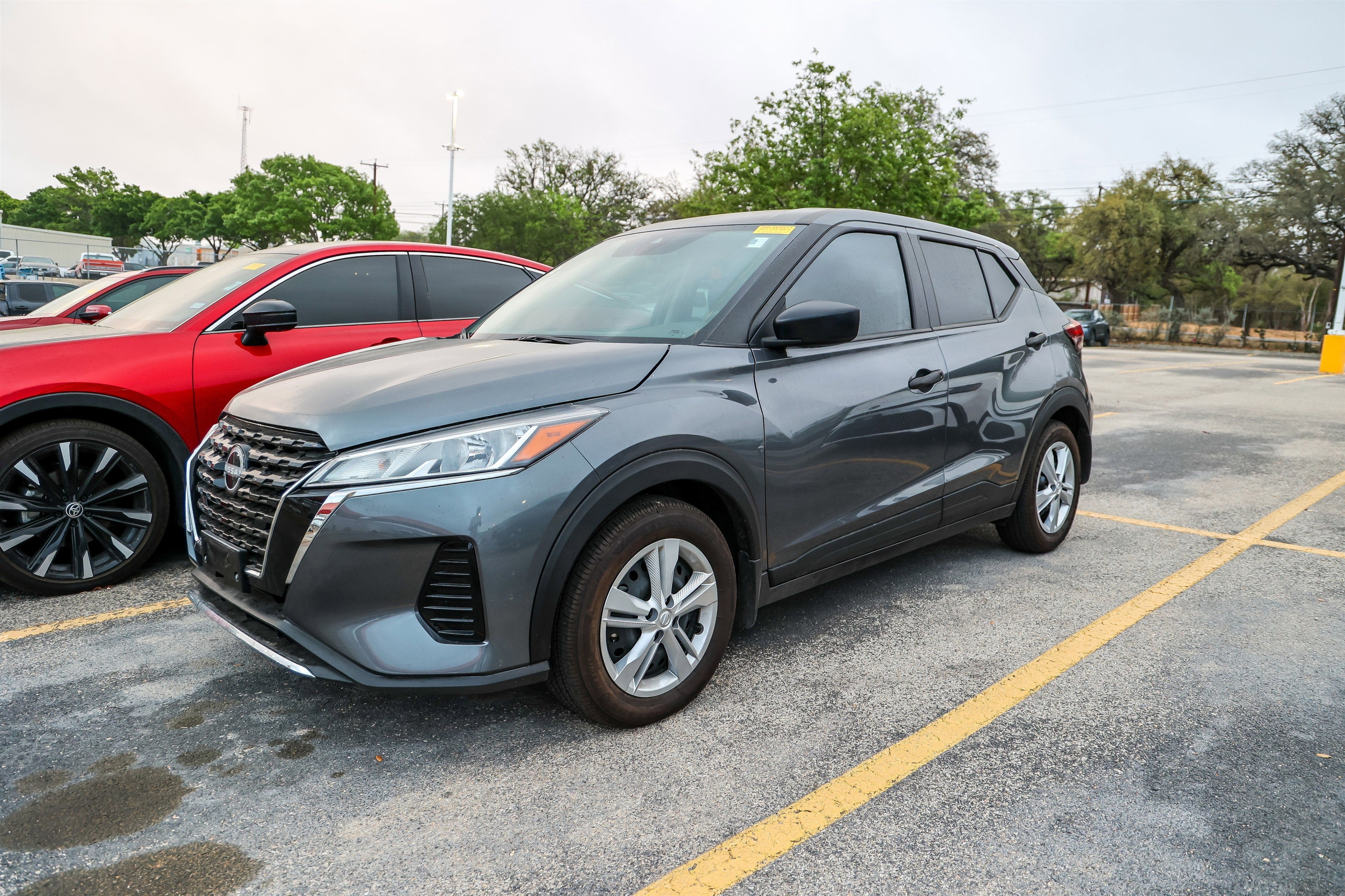 2025 Nissan Kicks Play S