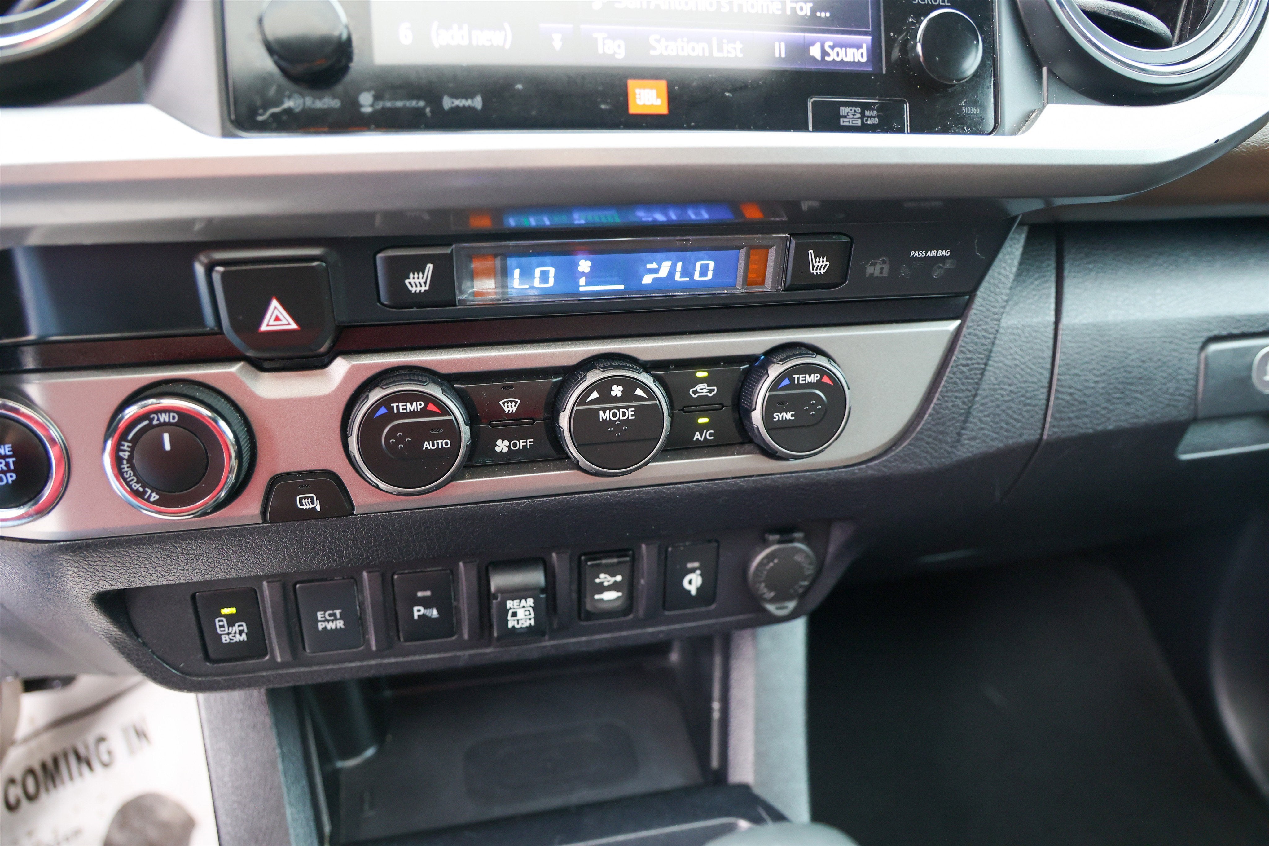 2019 Toyota TACOMA LIMITED Limited