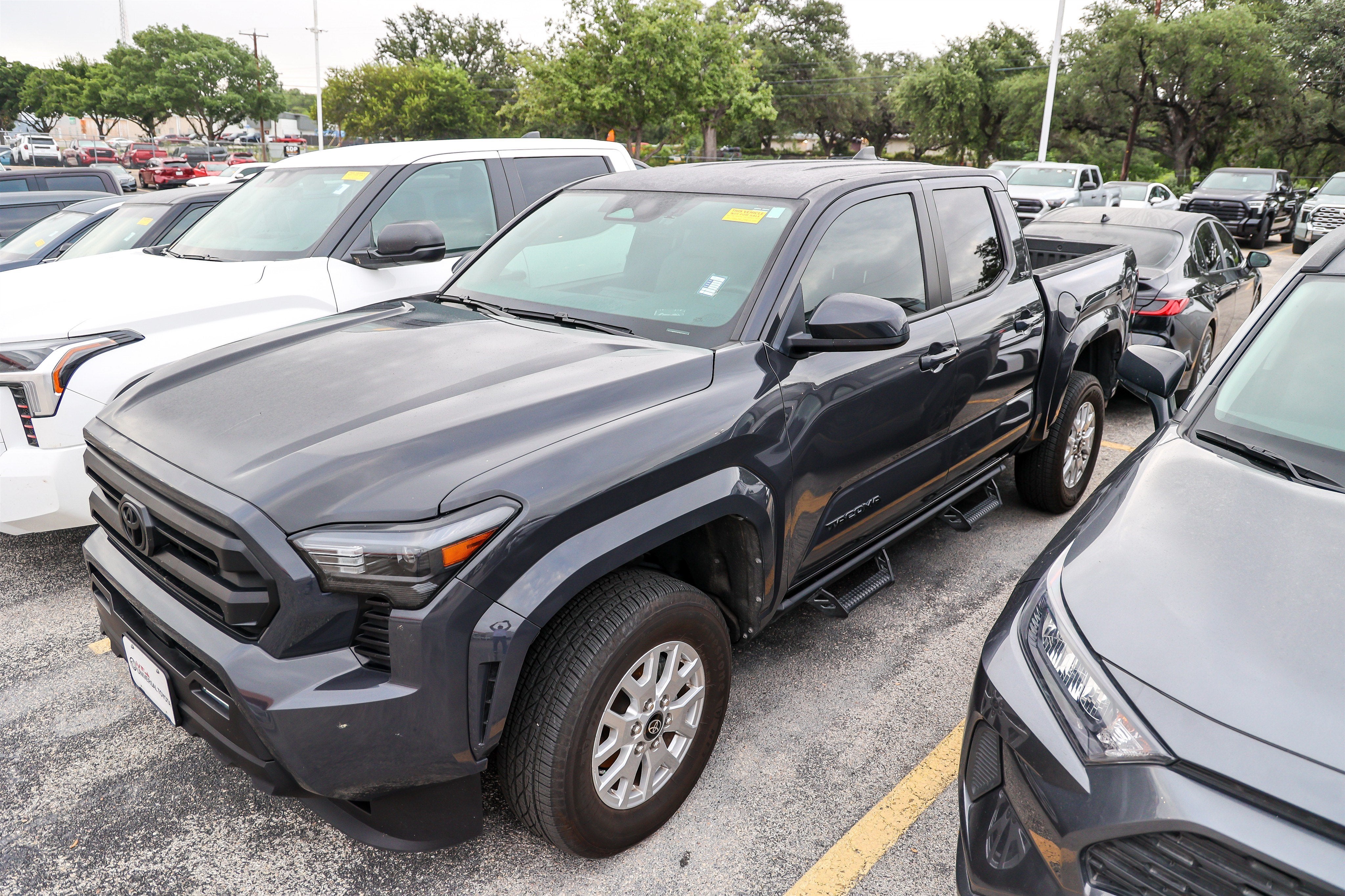 2025 Toyota Tacoma 2WD SR5