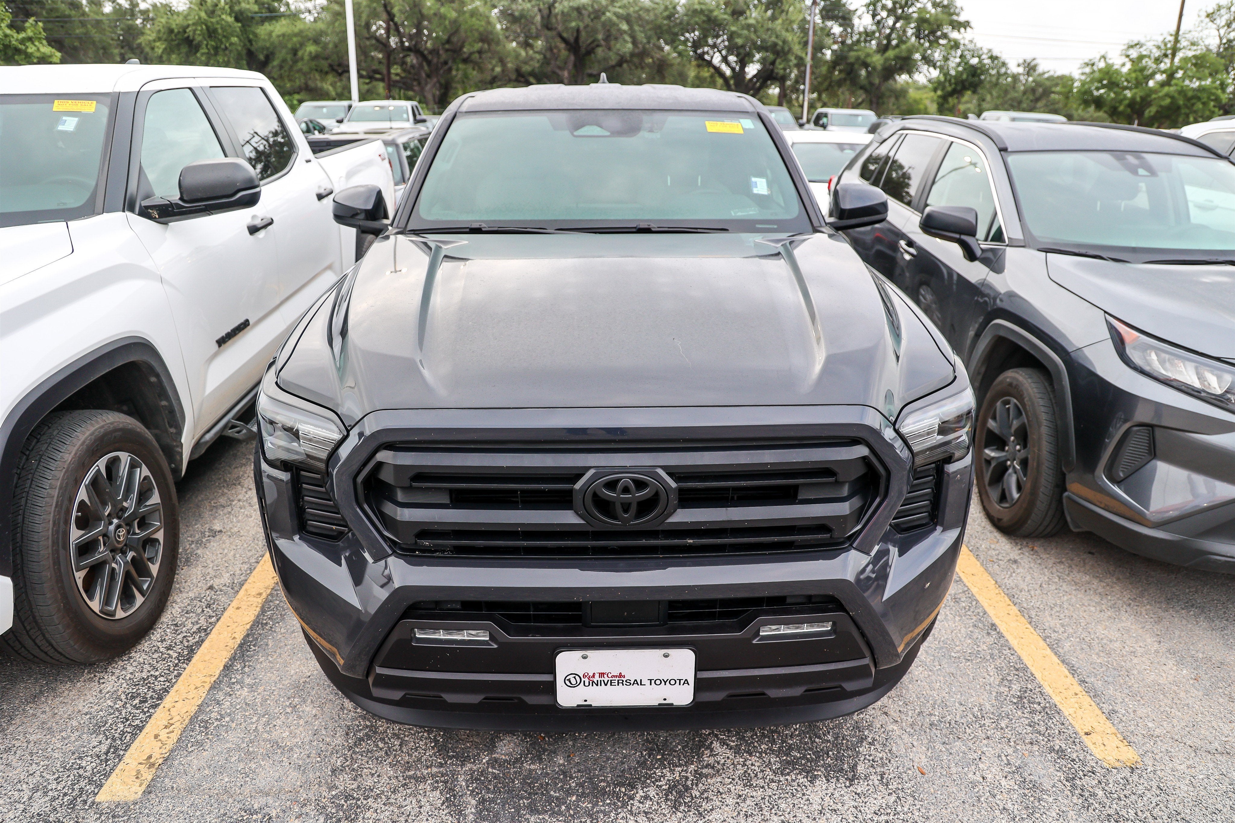 2025 Toyota Tacoma 2WD SR5