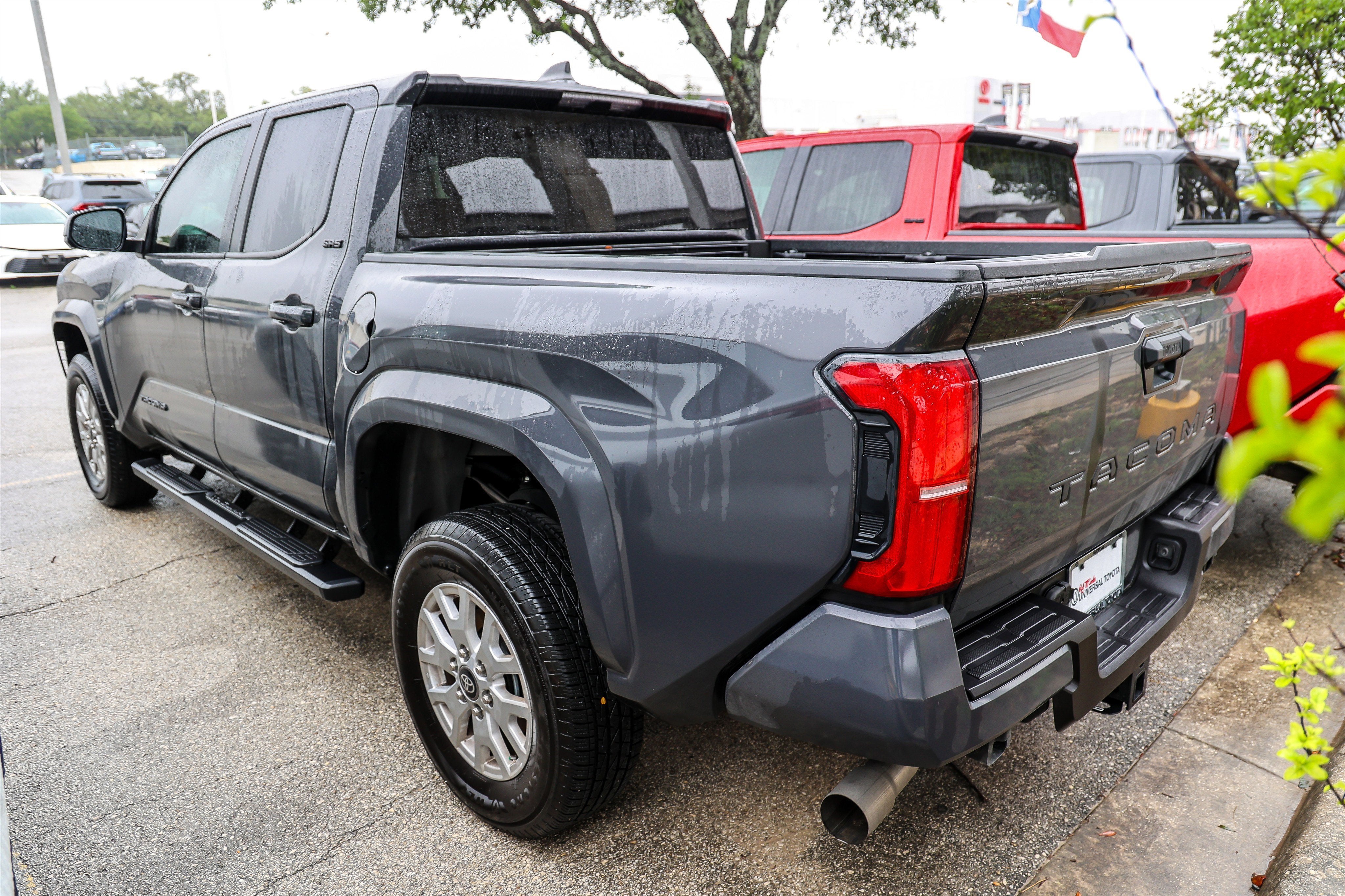 2025 Toyota TACOMA SR5 SR5