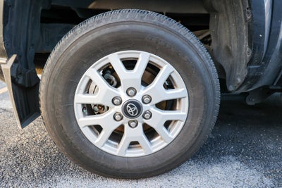 2024 Toyota TACOMA SR5 SR5