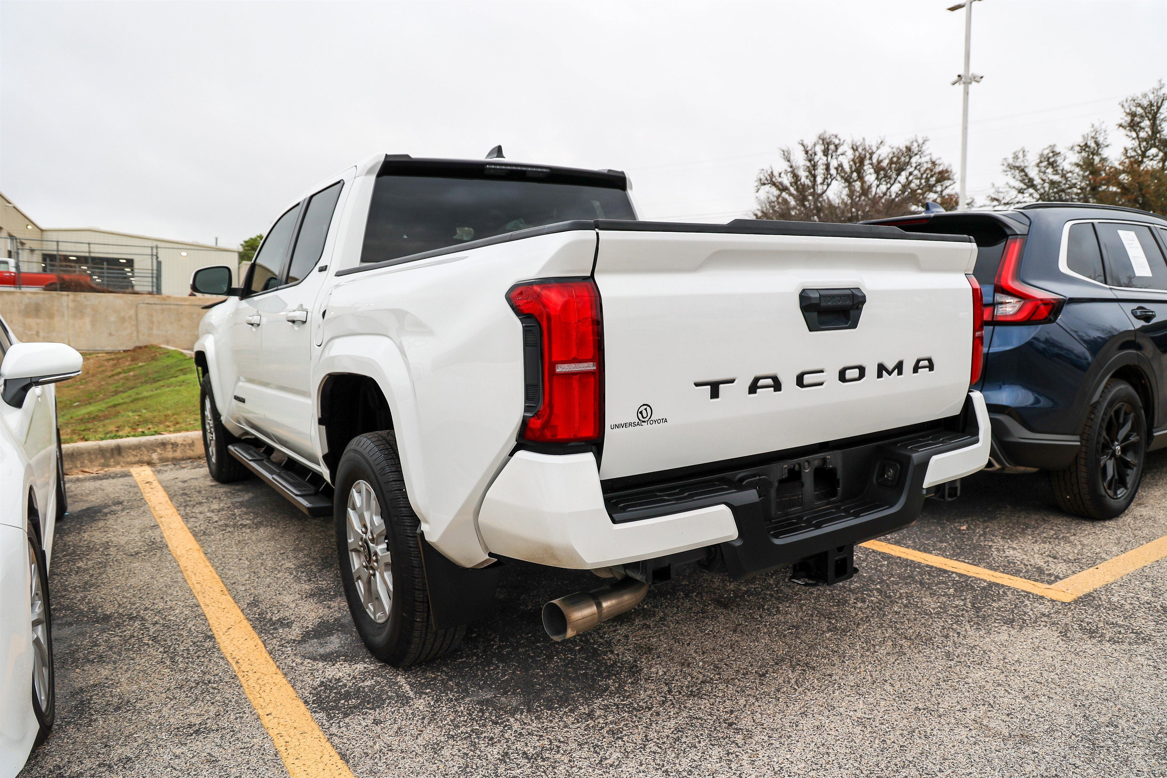 2024 Toyota TACOMA SR5 SR5