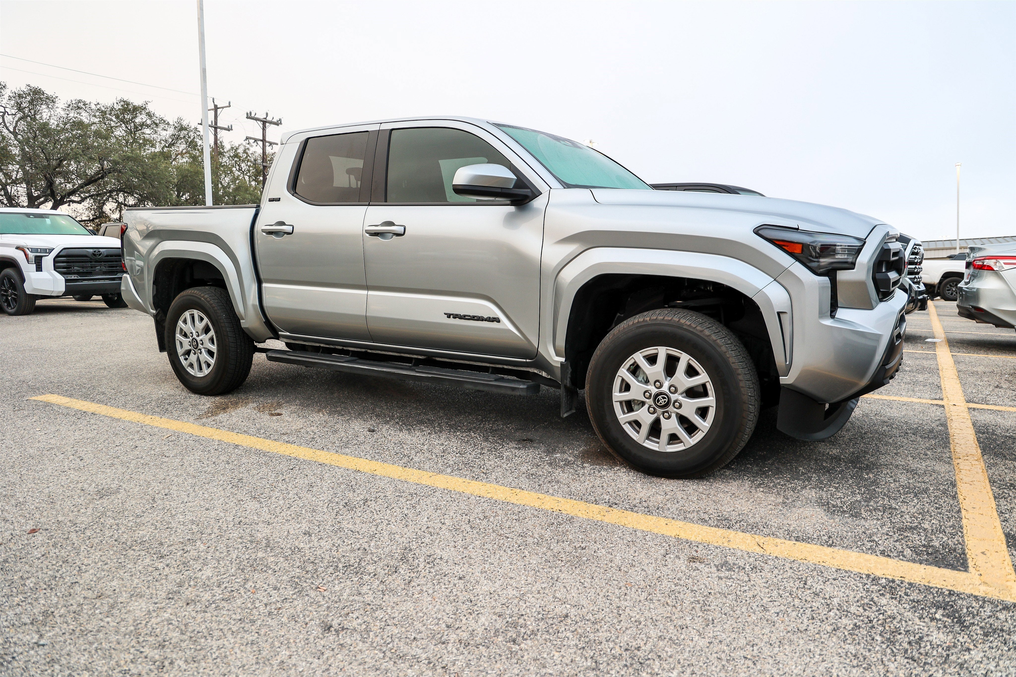 2024 Toyota TACOMA SR5 SR5