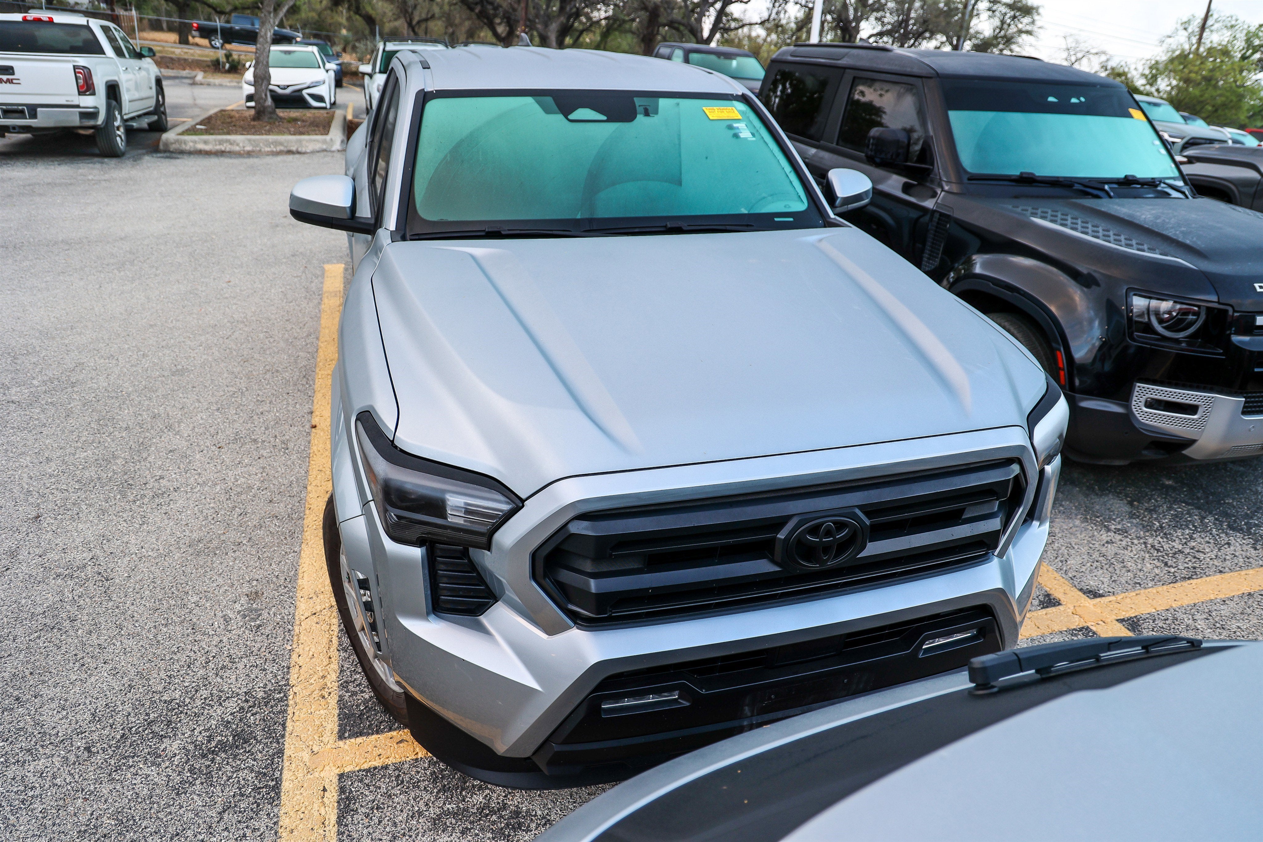 2025 Toyota Tacoma 2WD SR5