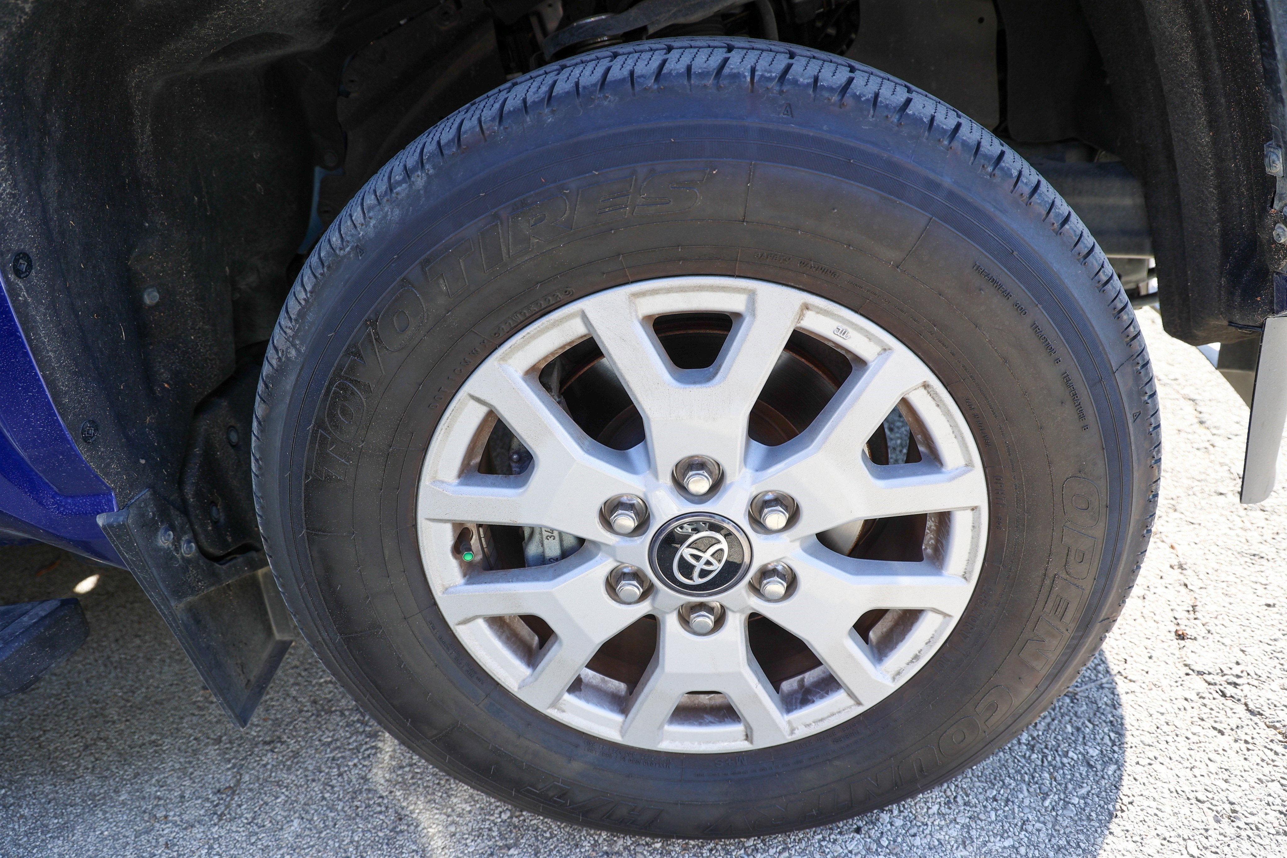 2024 Toyota Tacoma 2WD SR5