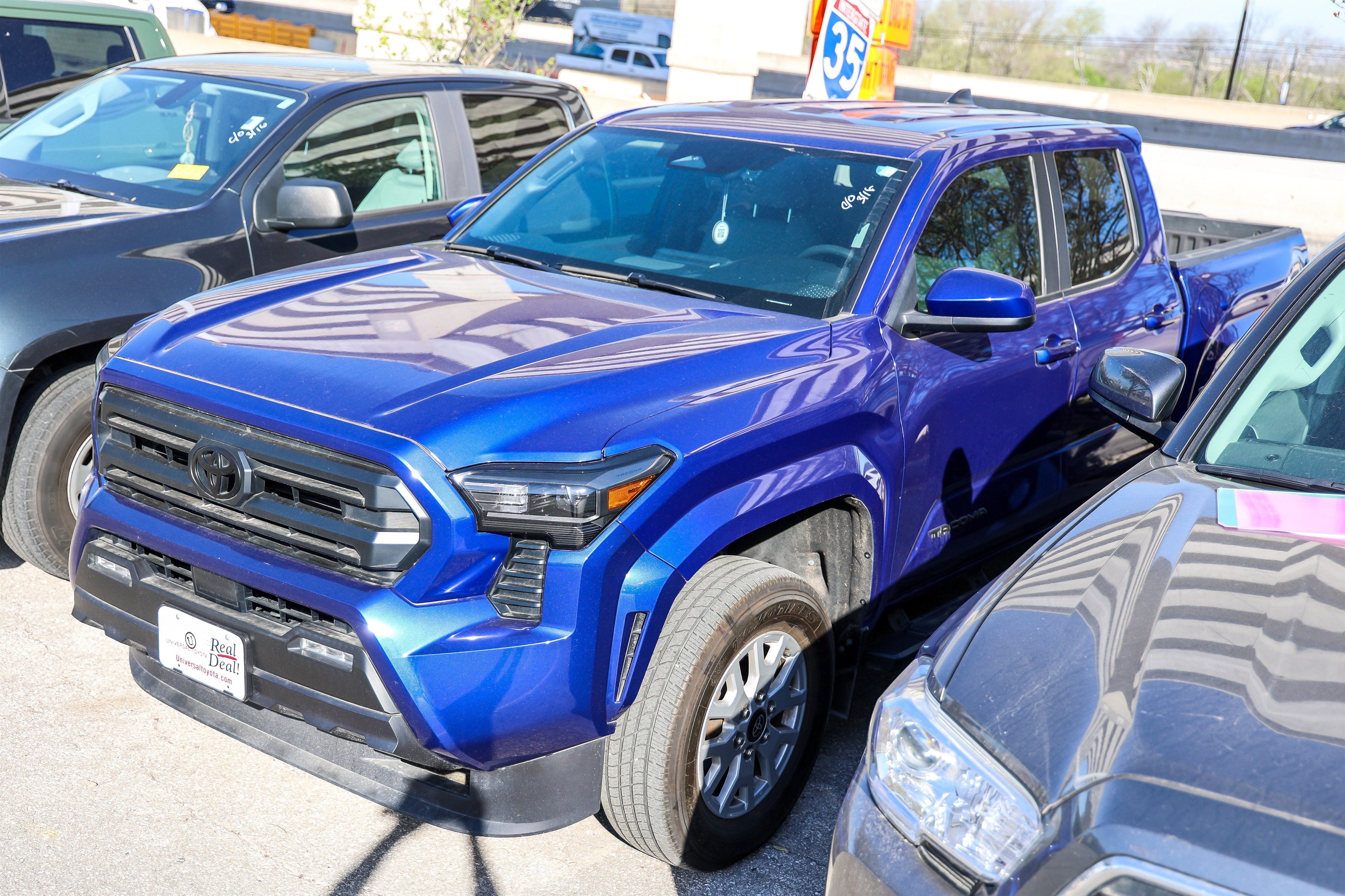 2024 Toyota Tacoma 2WD SR5