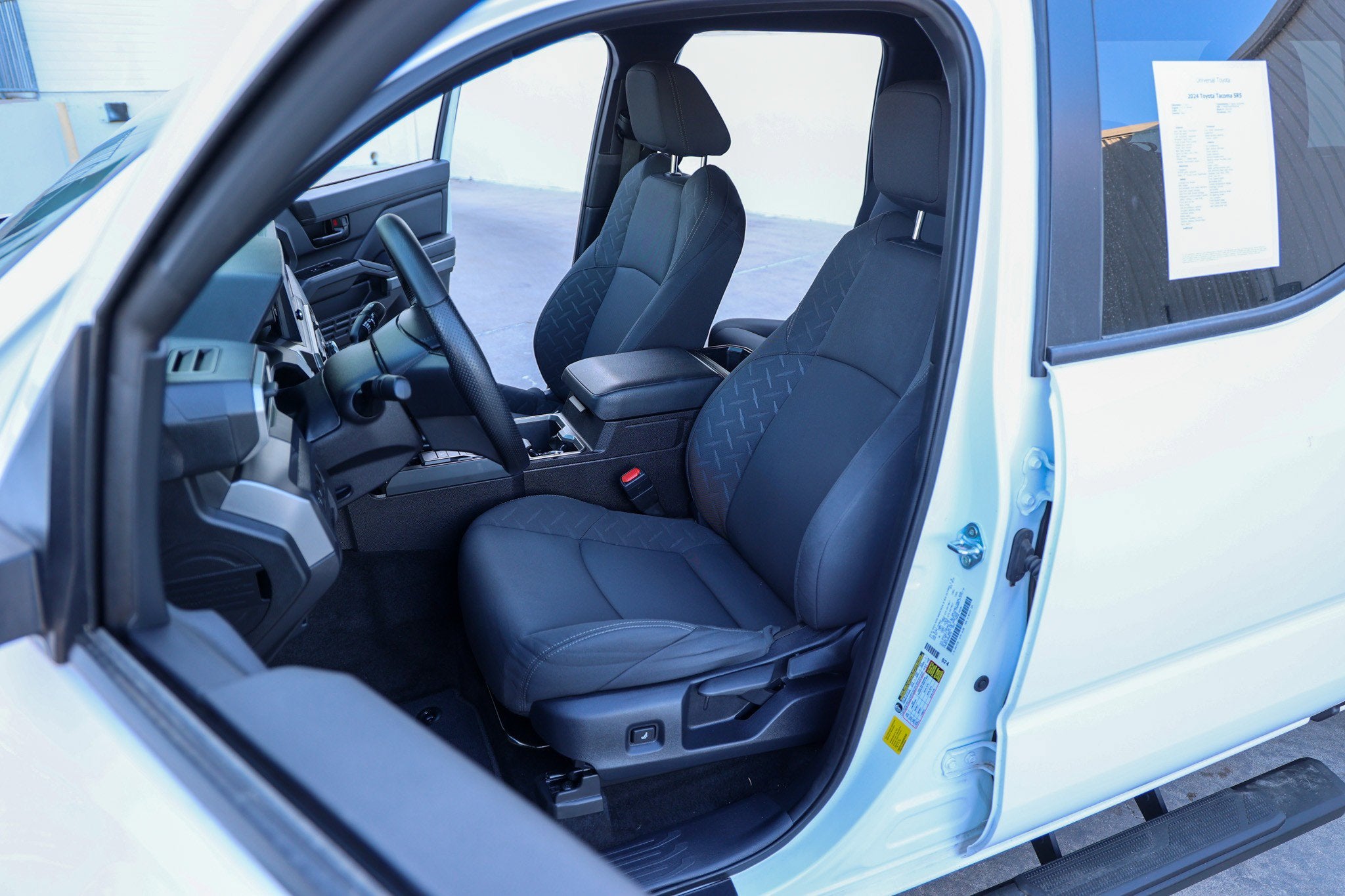 2024 Toyota TACOMA SR5 SR5