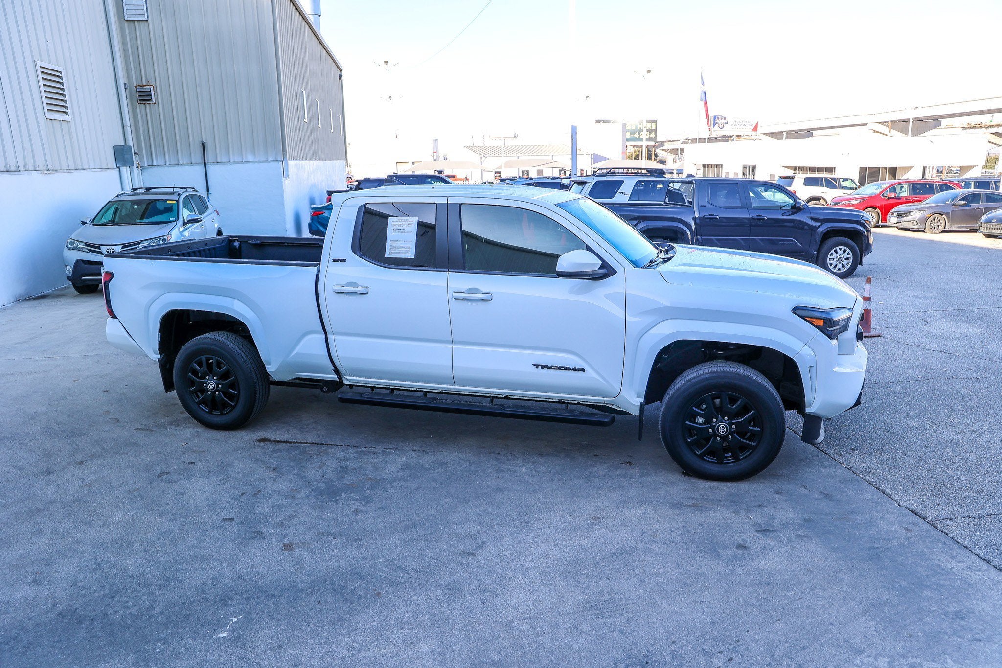 2024 Toyota TACOMA SR5 SR5