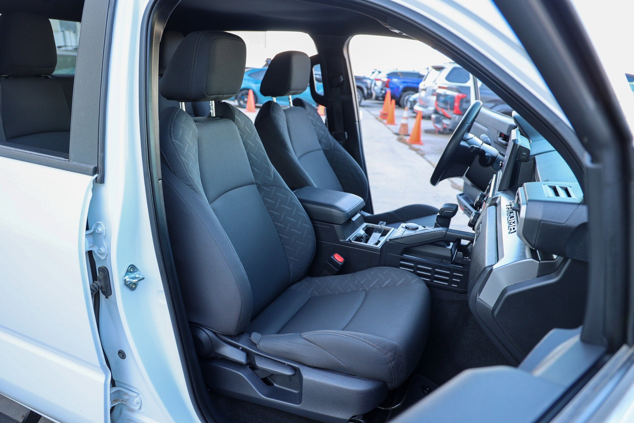 2024 Toyota TACOMA SR5 SR5