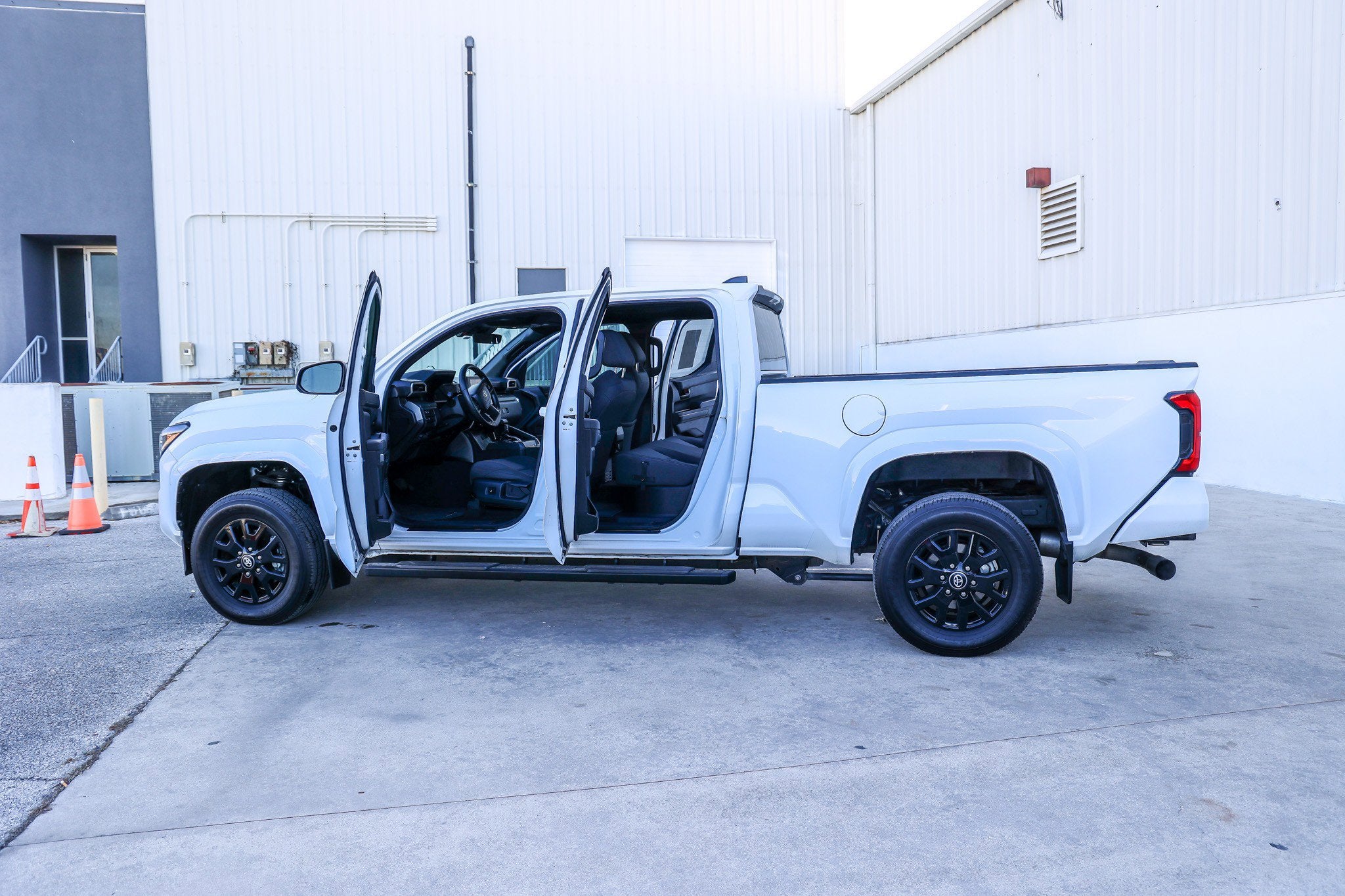 2024 Toyota TACOMA SR5 SR5