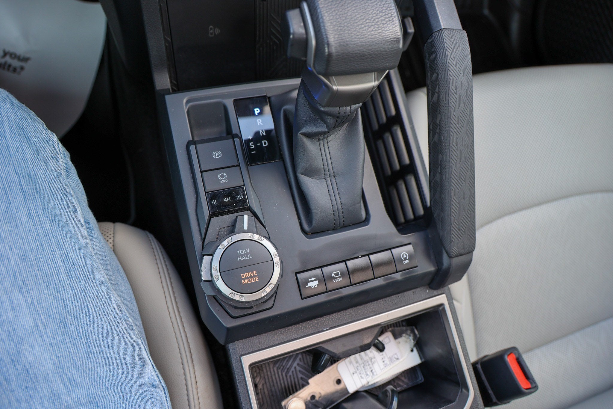 2025 Toyota Tacoma 4WD SR5