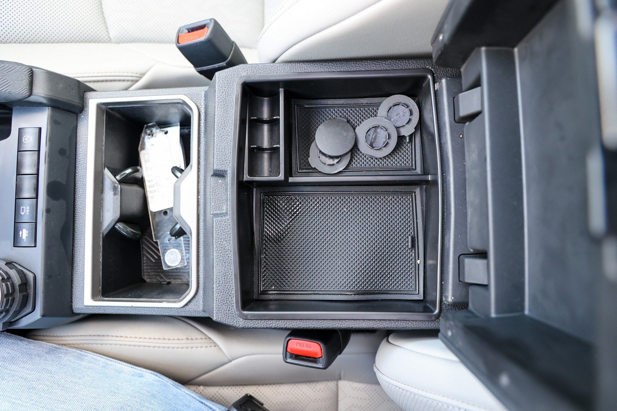 2025 Toyota Tacoma 4WD SR5