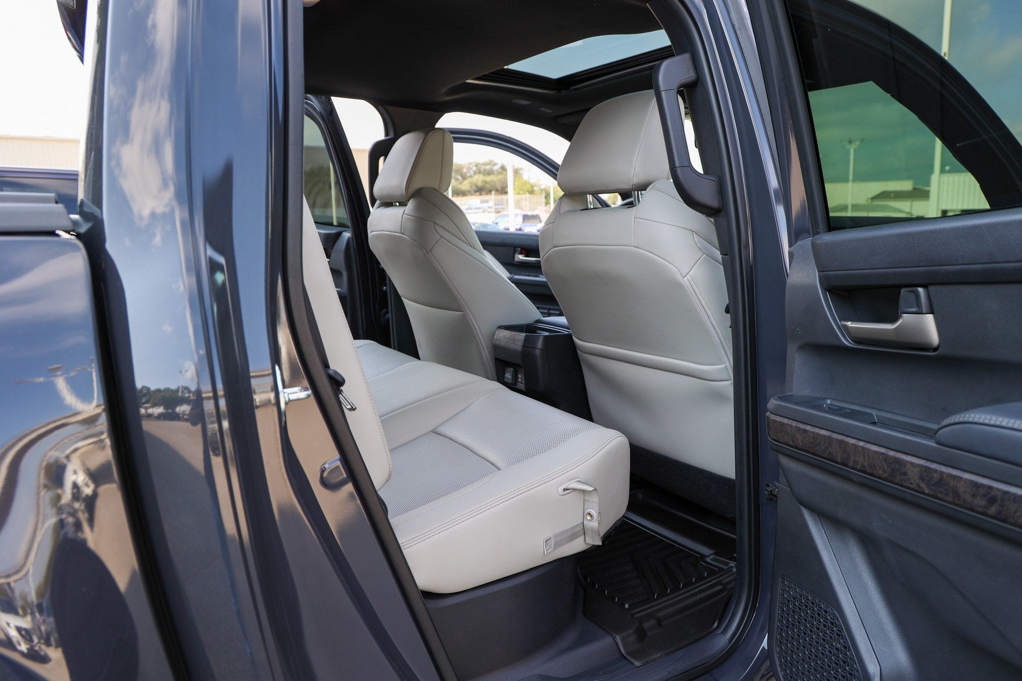 2025 Toyota Tacoma 4WD SR5