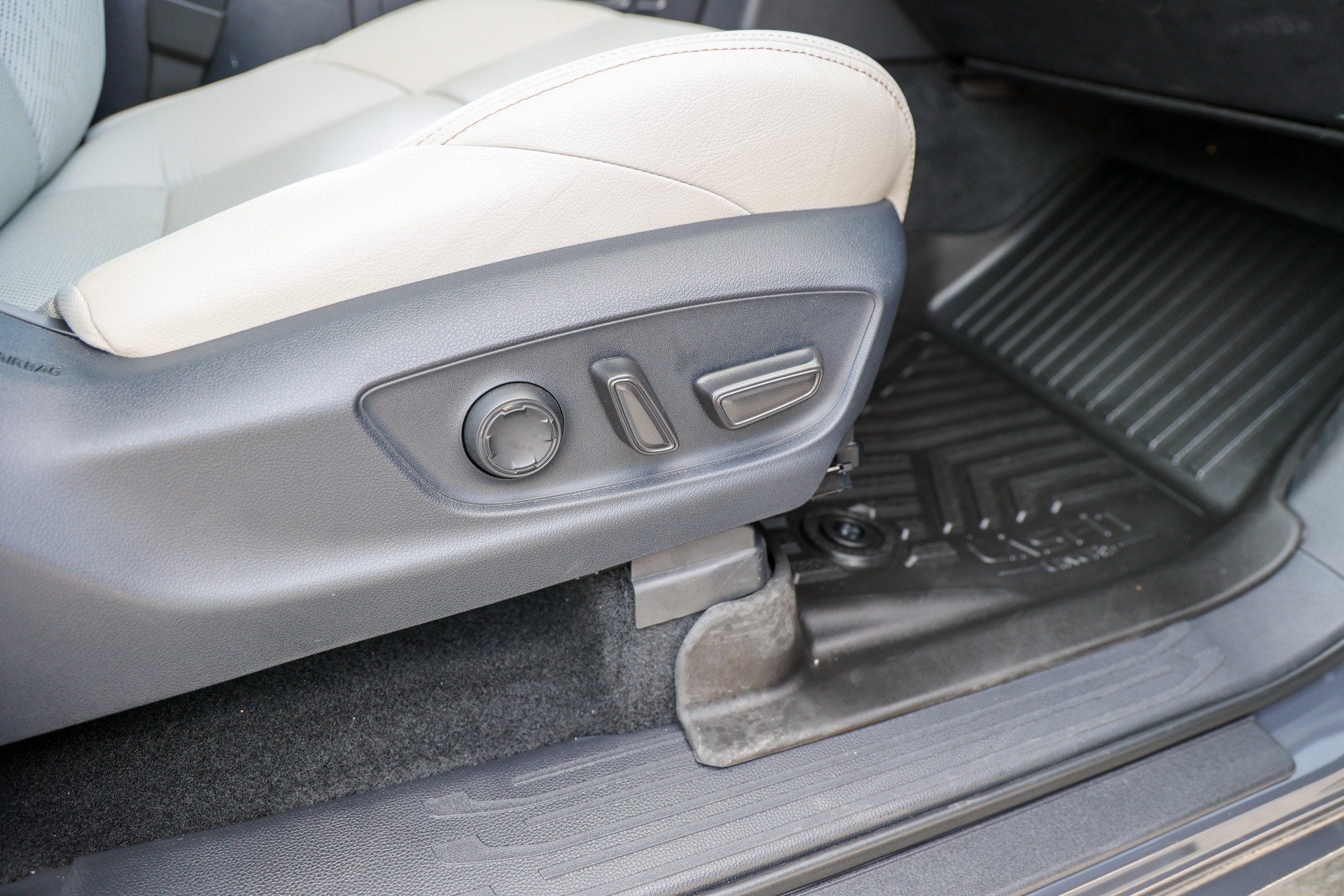 2025 Toyota Tacoma 4WD SR5