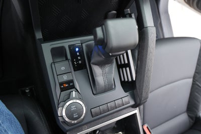 2025 Toyota TACOMA SR5 SR5