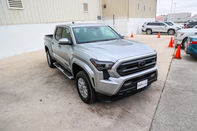 2025 Toyota TACOMA SR5 SR5