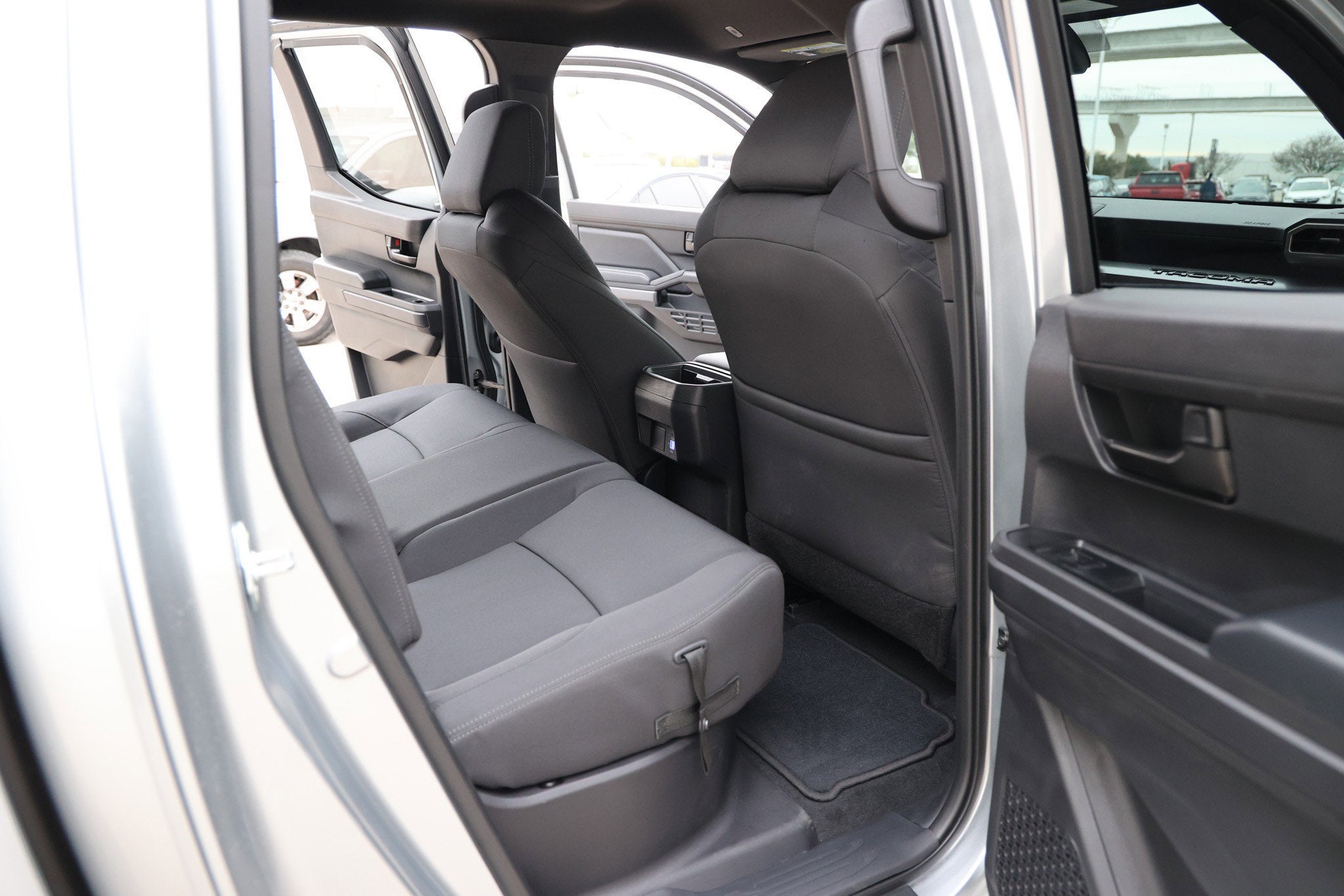 2025 Toyota TACOMA SR5 SR5