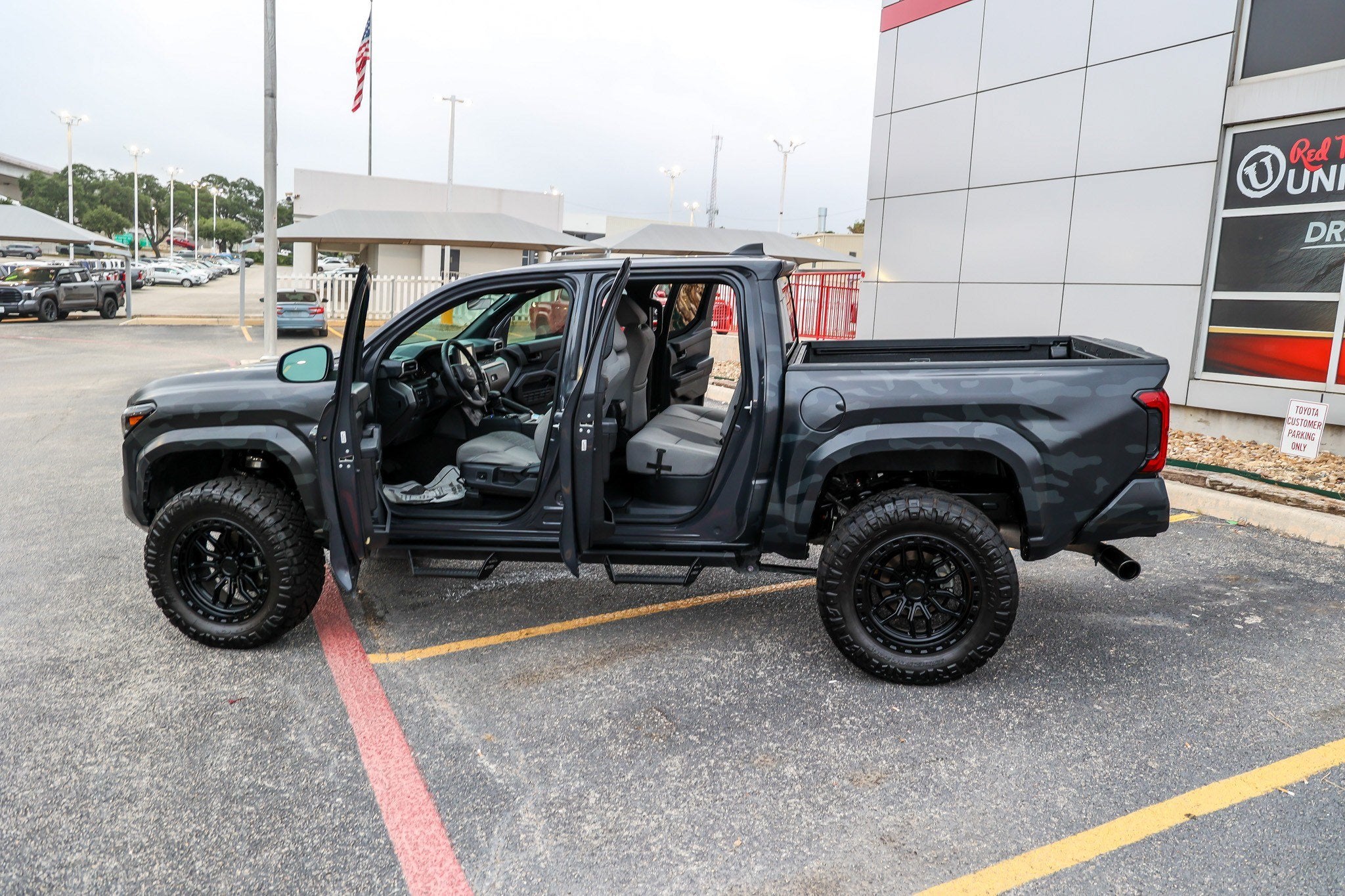 2025 Toyota Tacoma SR5
