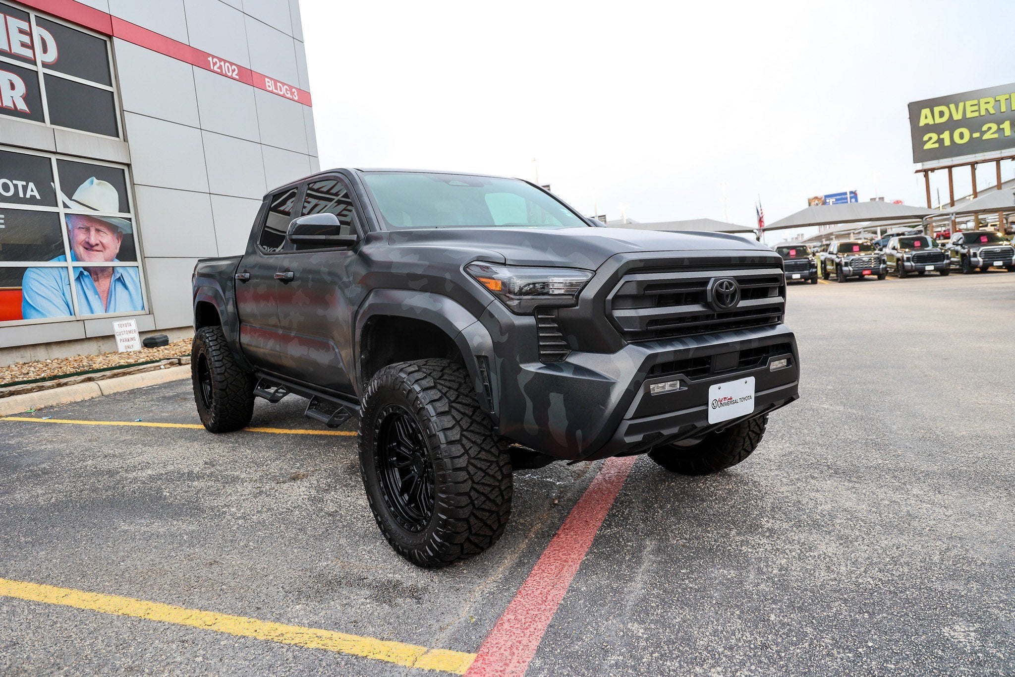 2025 Toyota Tacoma SR5
