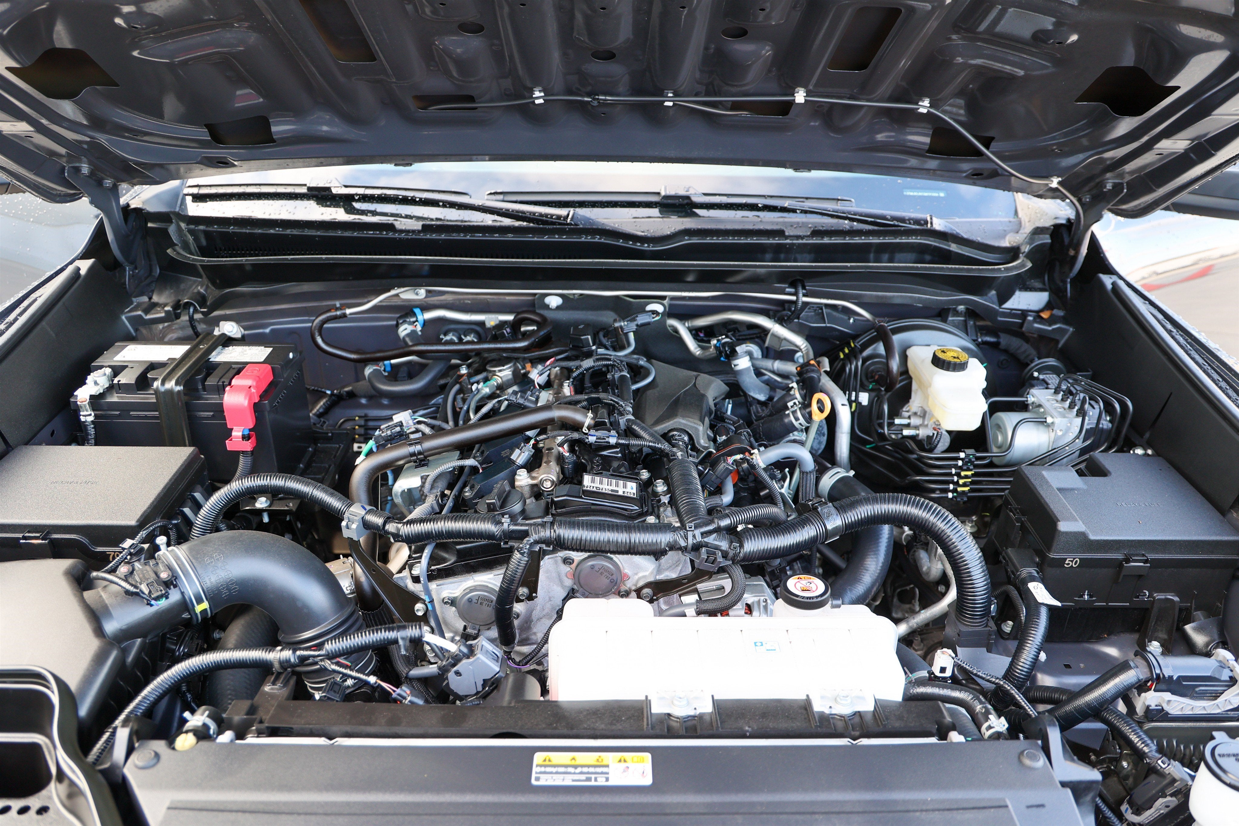 2025 Toyota TACOMA SR5 SR5