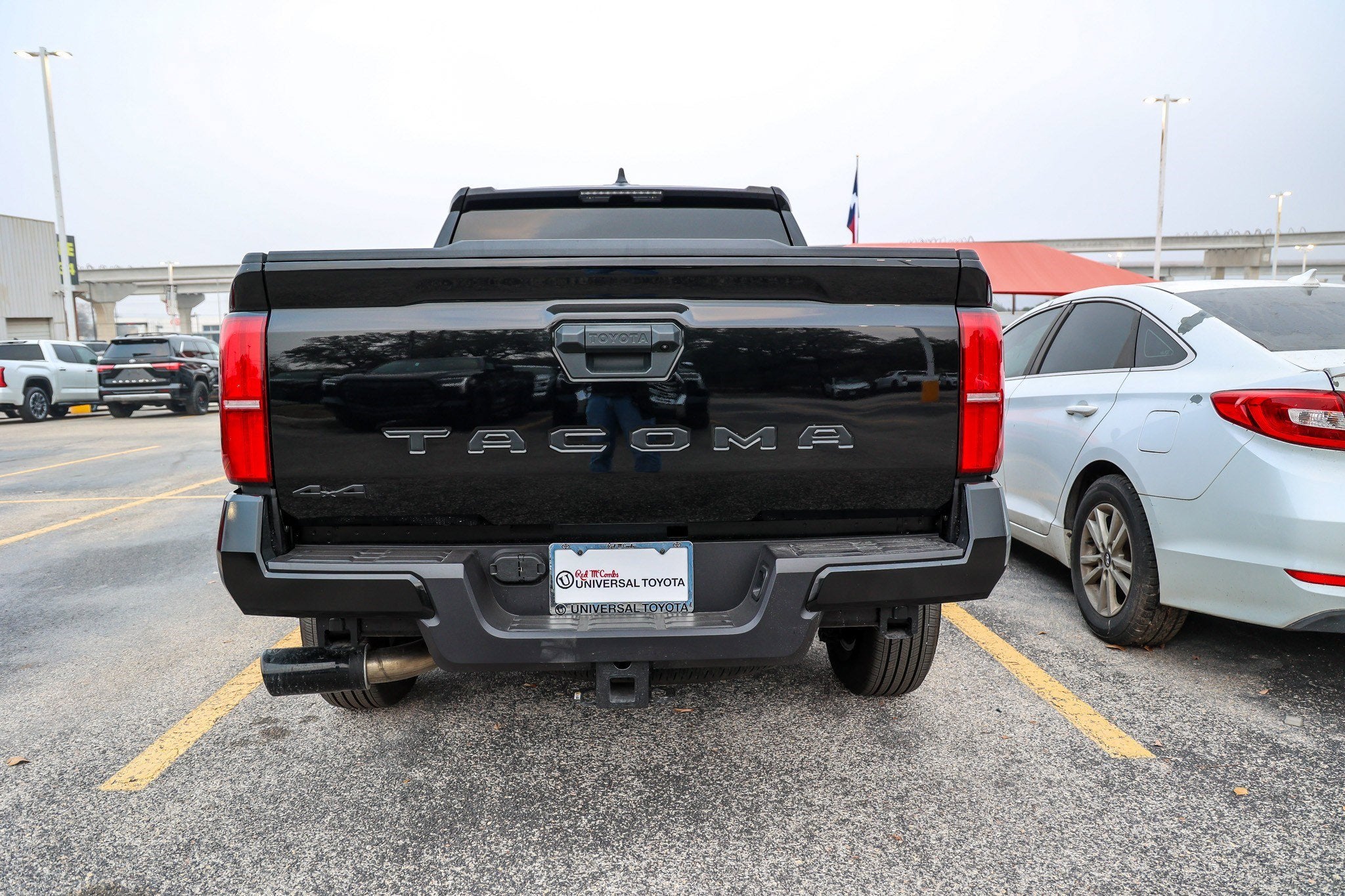 2025 Toyota TACOMA SR5 SR5