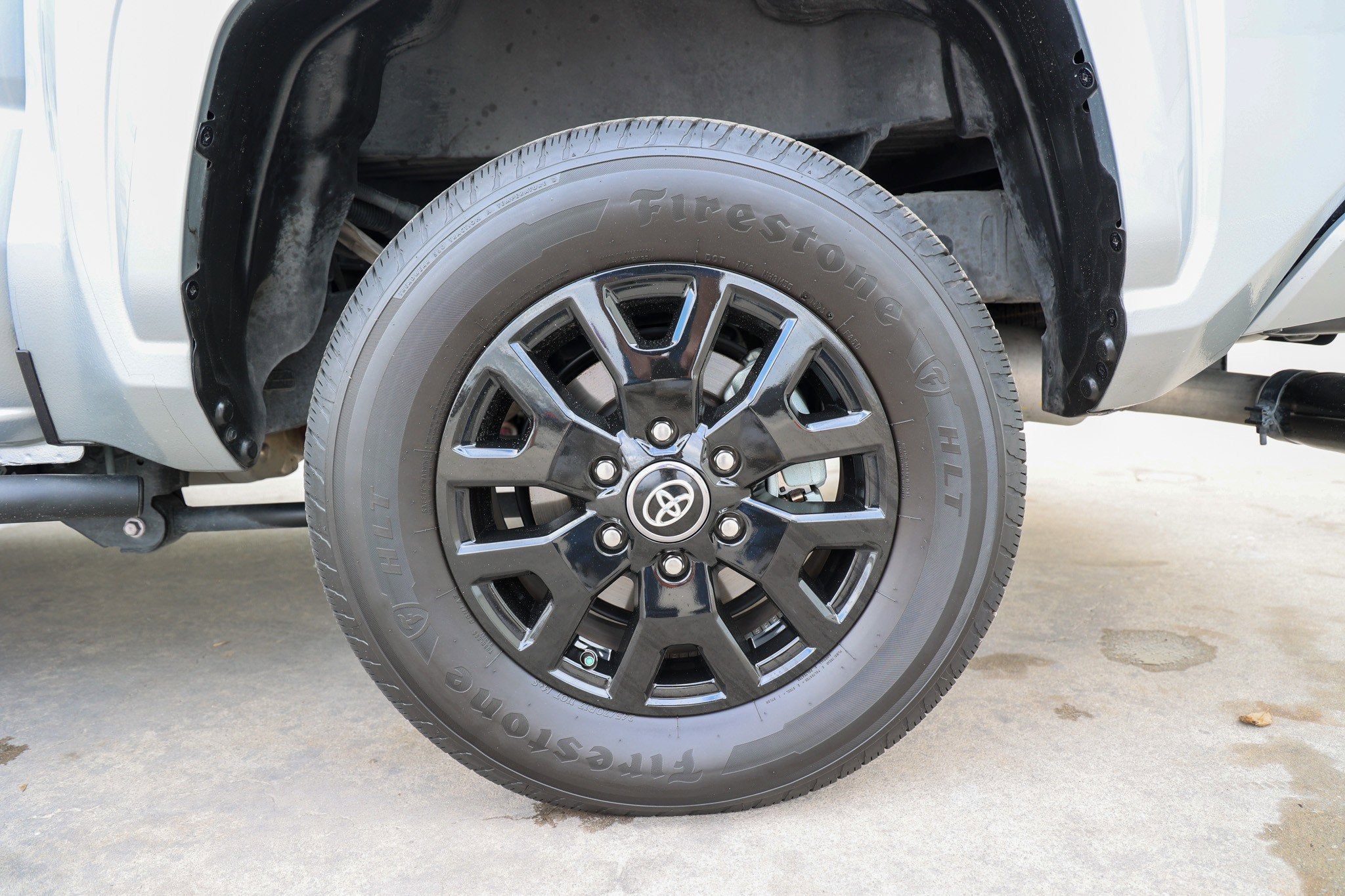 2025 Toyota TACOMA SR5 SR5