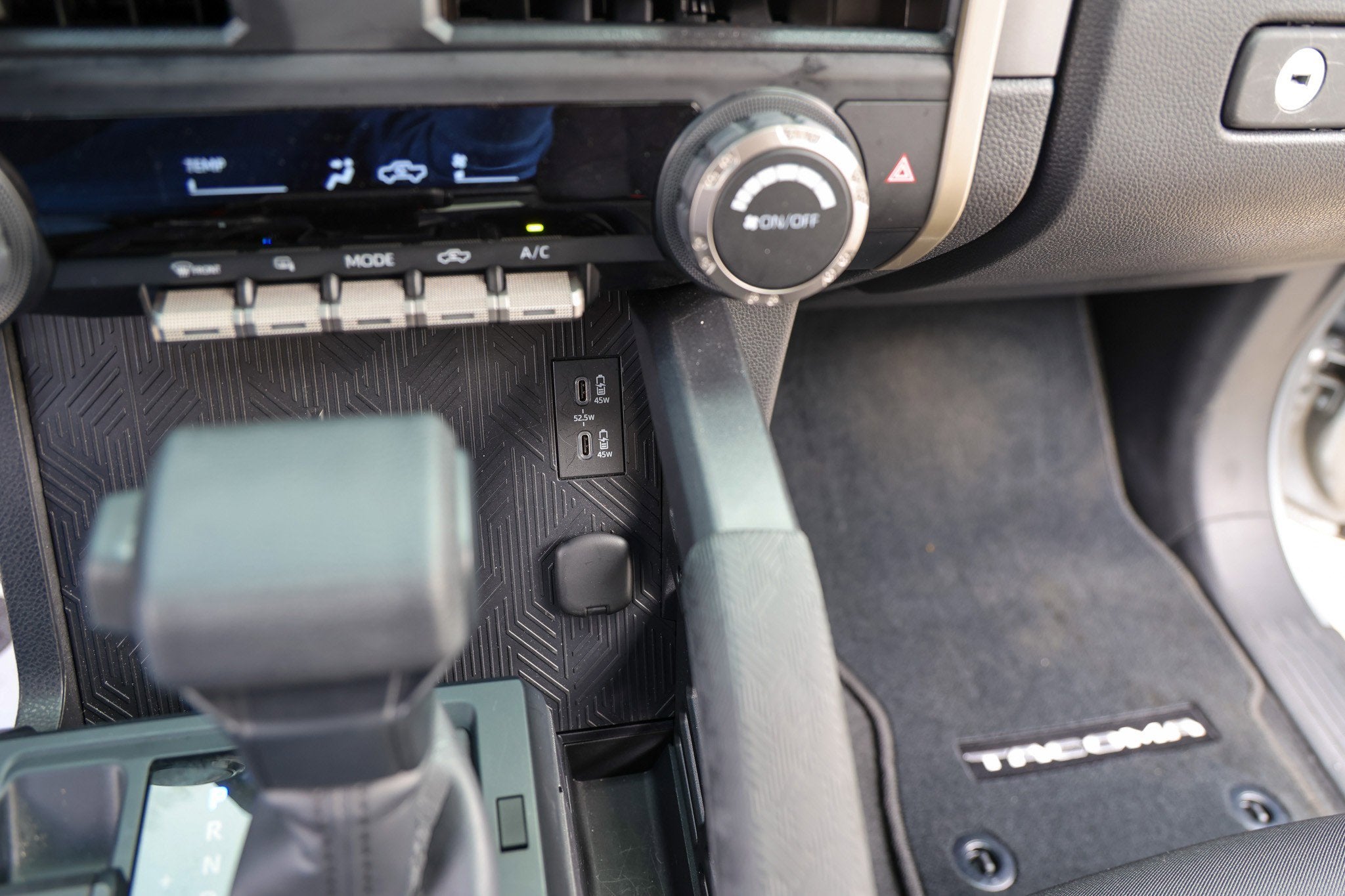 2025 Toyota TACOMA SR5 SR5