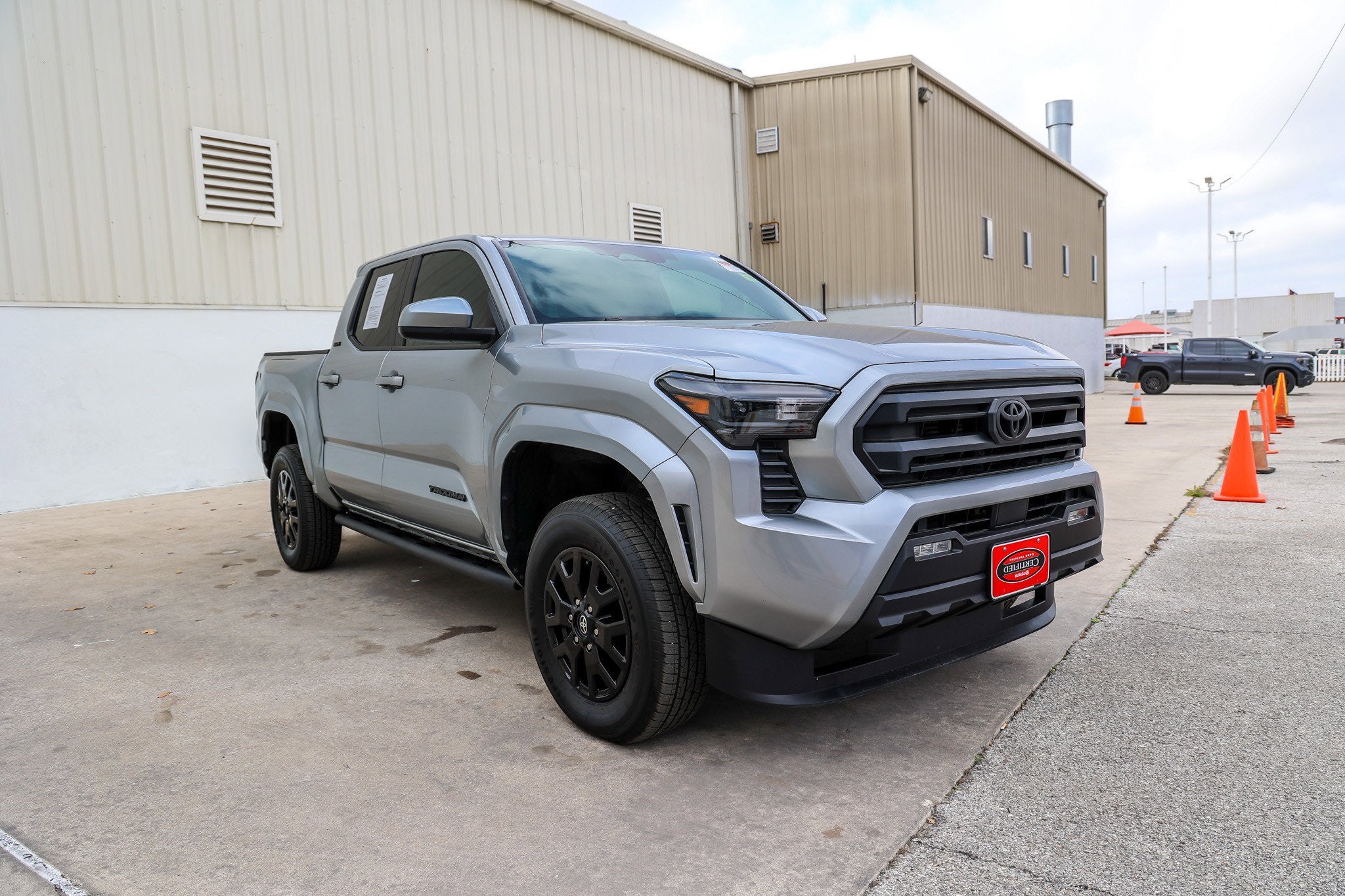2025 Toyota TACOMA SR5 SR5