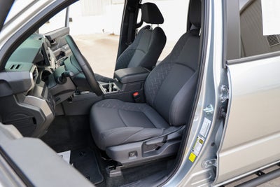 2025 Toyota TACOMA SR5 SR5