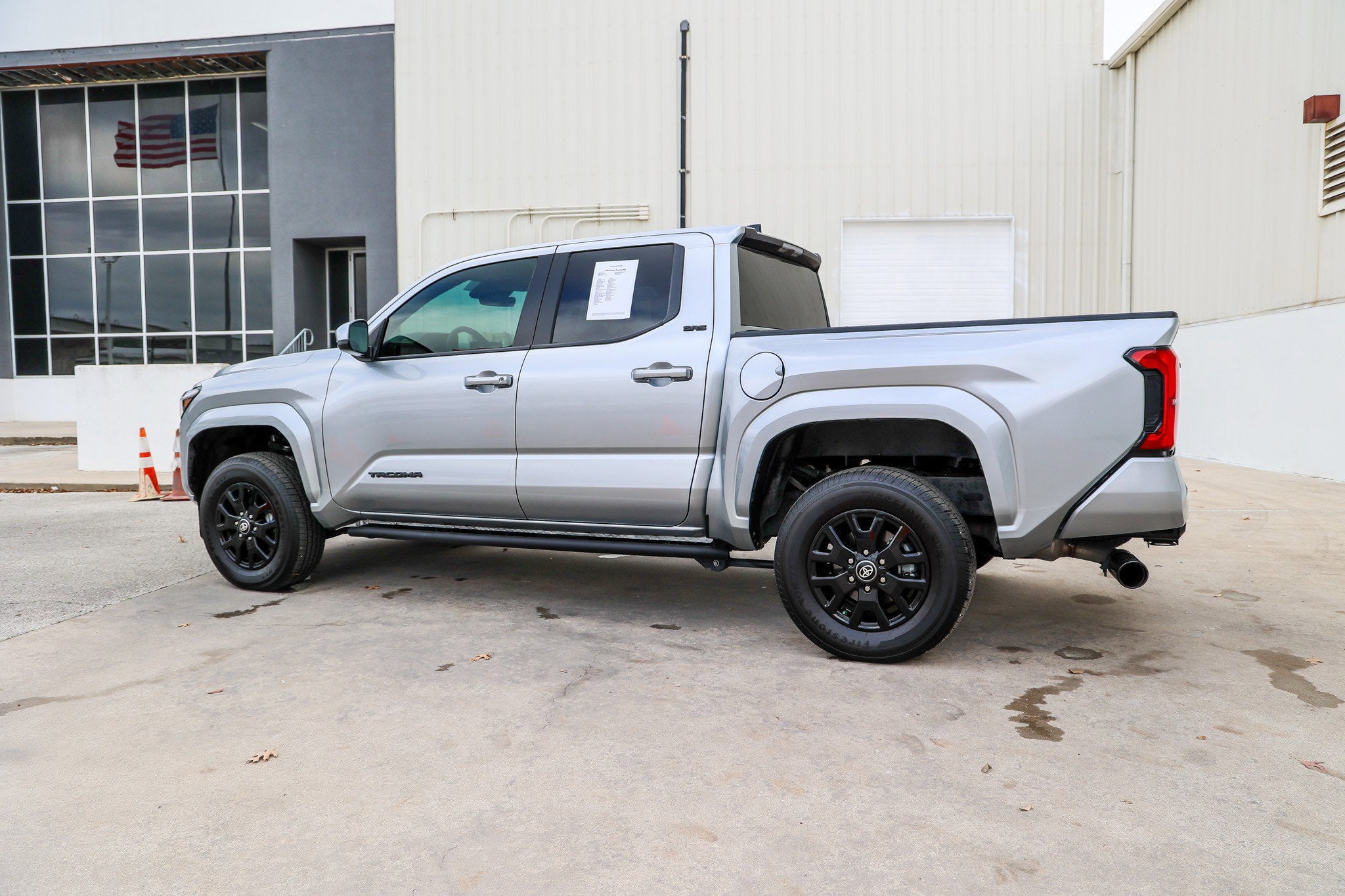 2025 Toyota TACOMA SR5 SR5