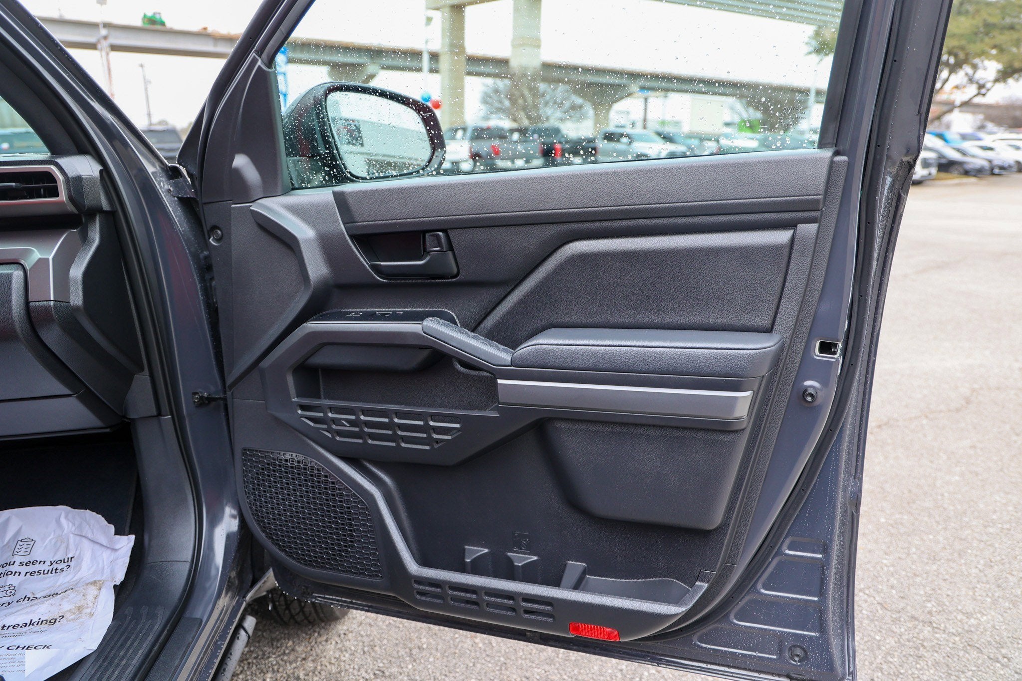 2025 Toyota TACOMA SR5 SR5