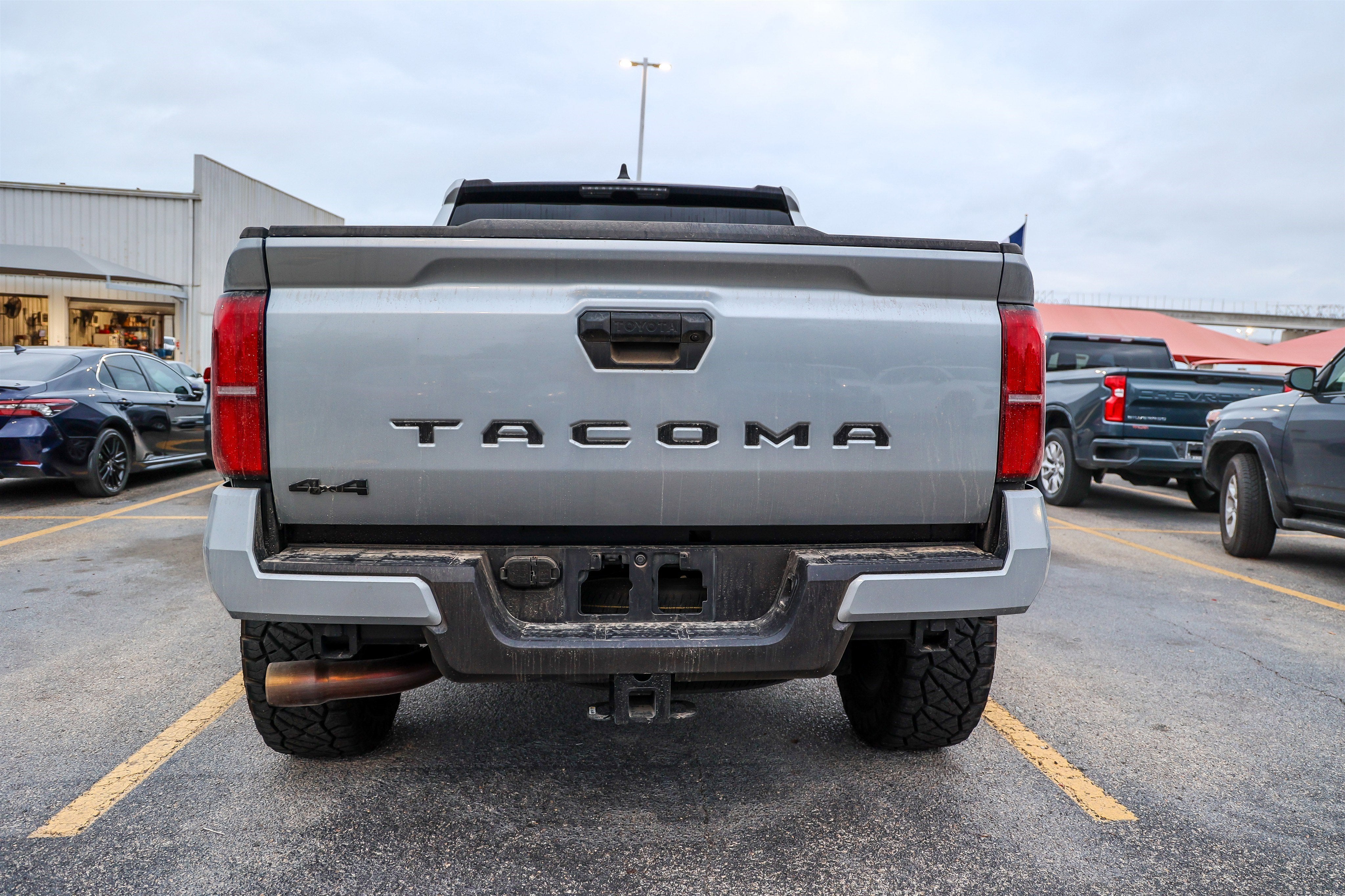 2025 Toyota Tacoma 4WD SR5