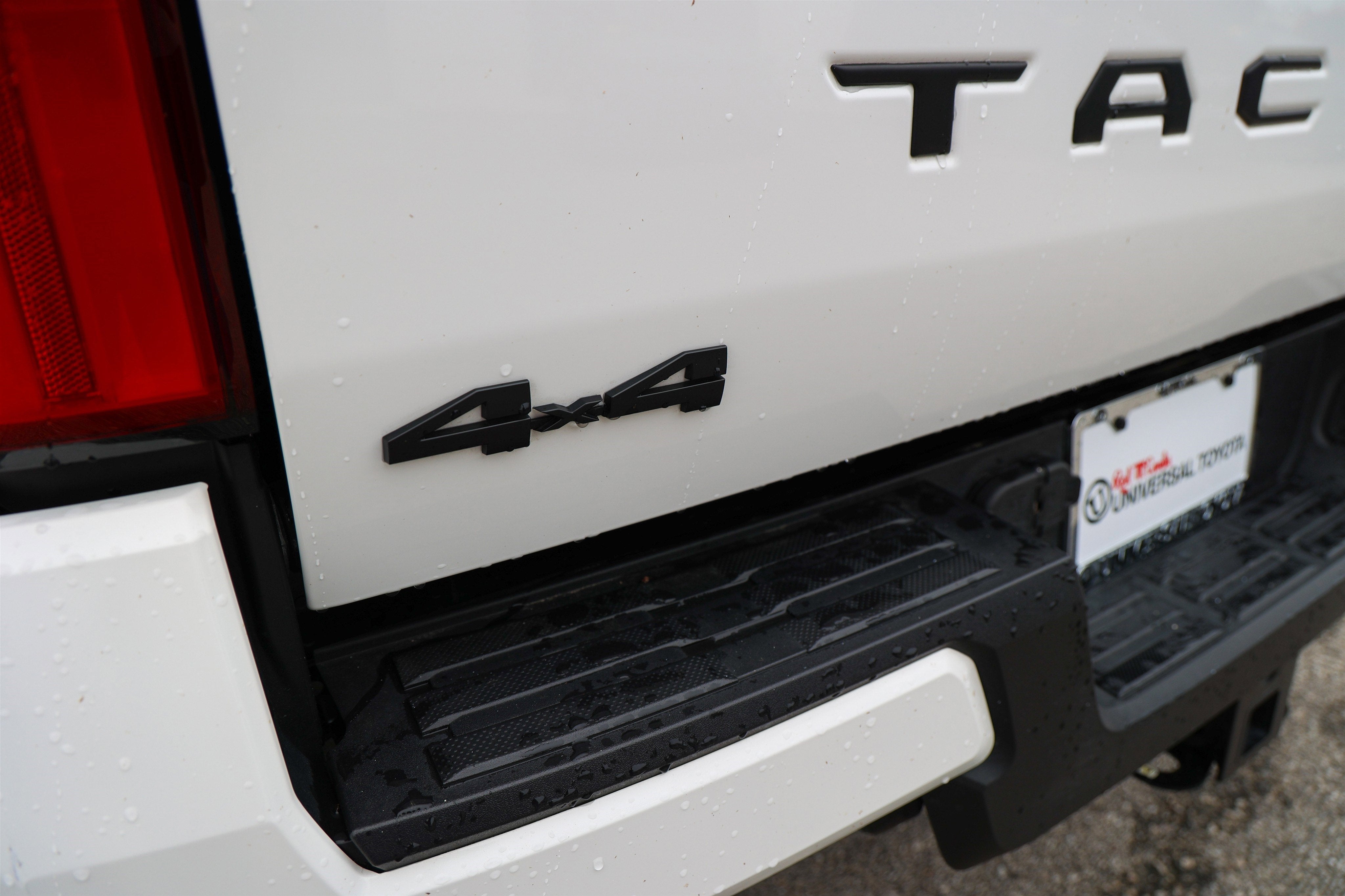 2024 Toyota TACOMA TRD OFFRD TRD Off Road