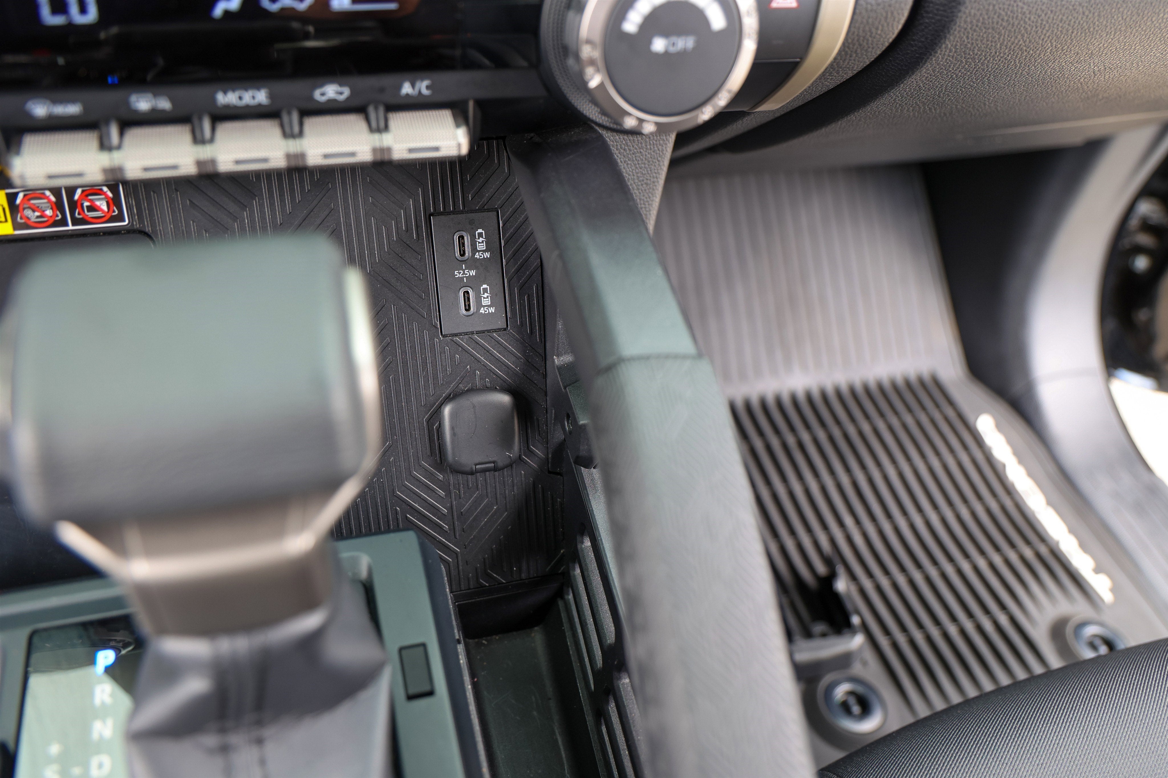 2025 Toyota TACOMA SR5 SR5