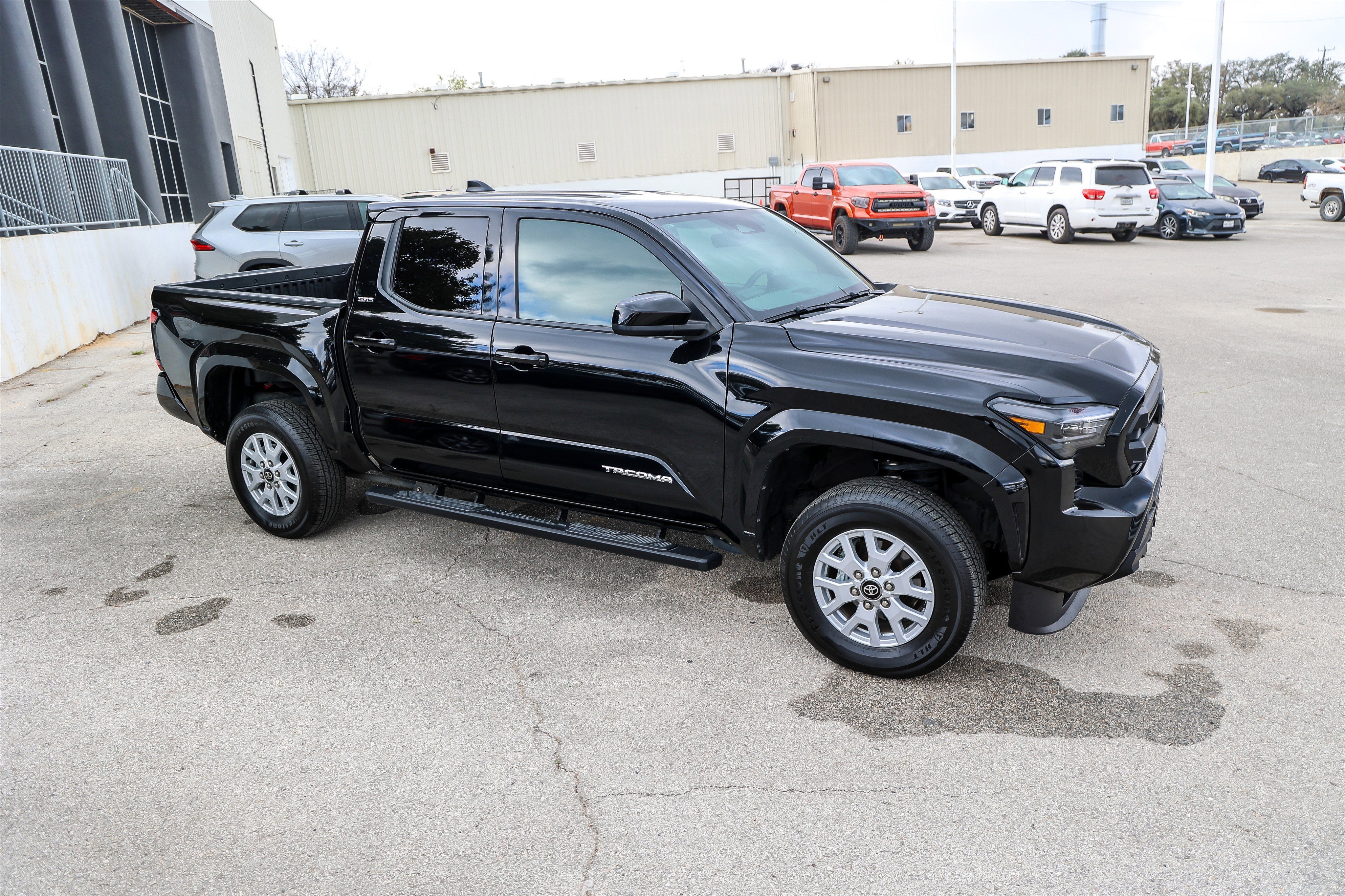 2025 Toyota TACOMA SR5 SR5