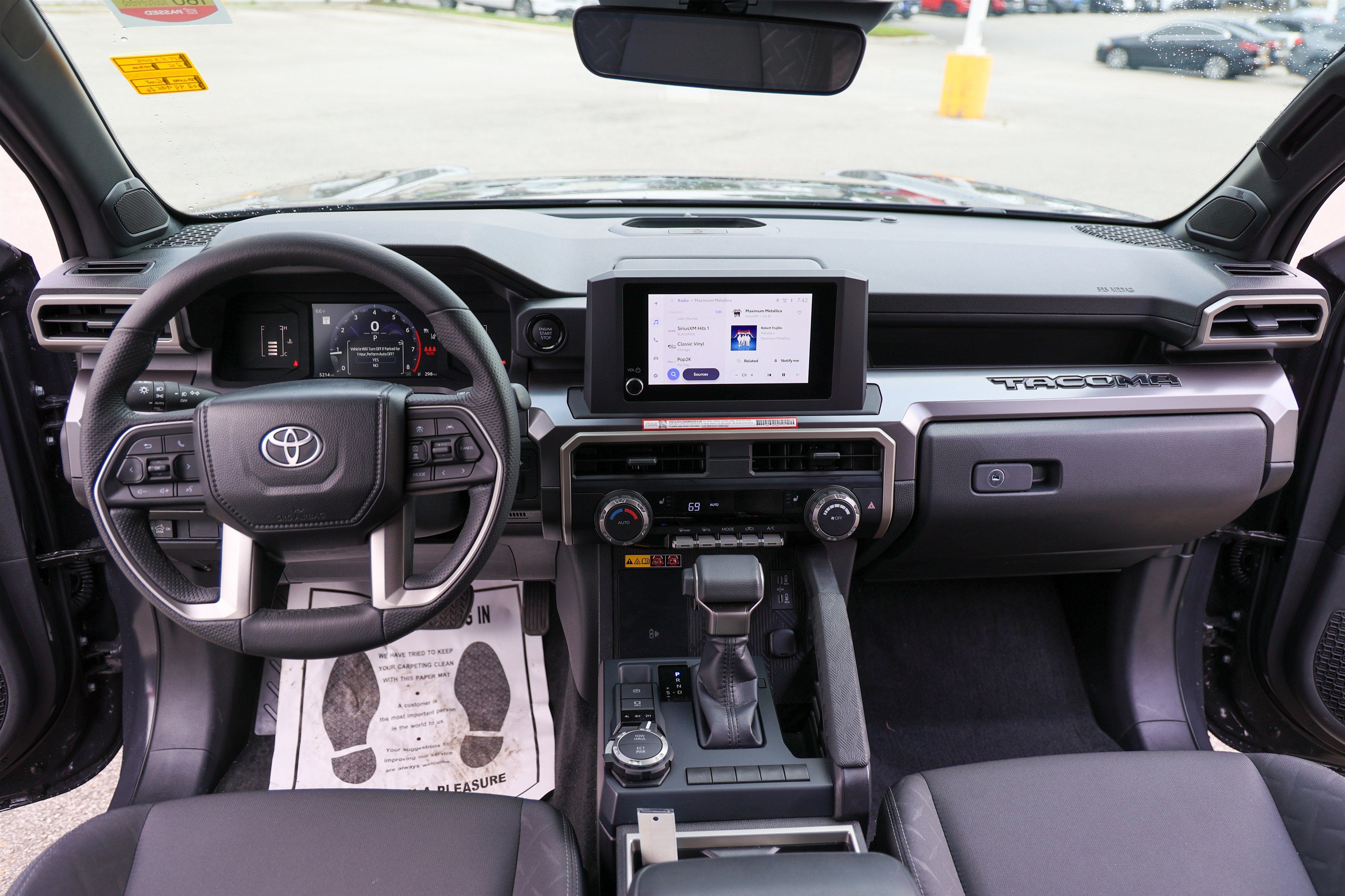 2025 Toyota TACOMA SR5 SR5