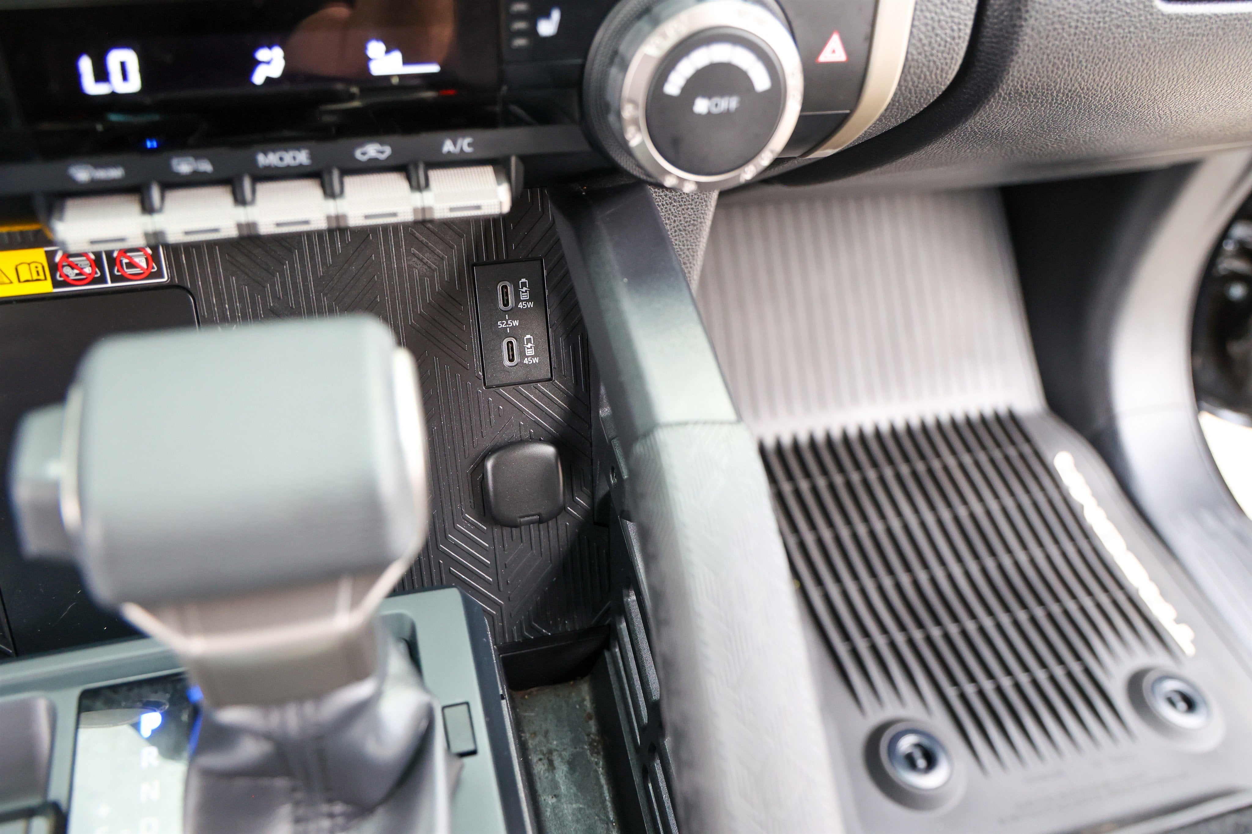 2025 Toyota TACOMA SR5 SR5