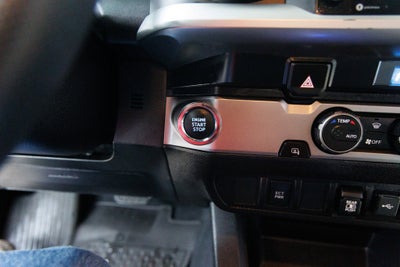 2023 Toyota TACOMA SR5 SR5